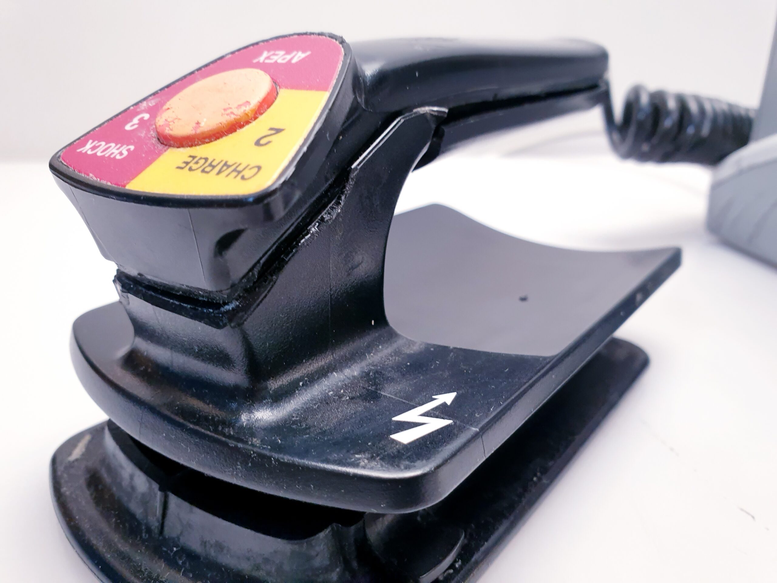 GE Responder 2000, 2025653-008 Defibrillator thumbnail 16