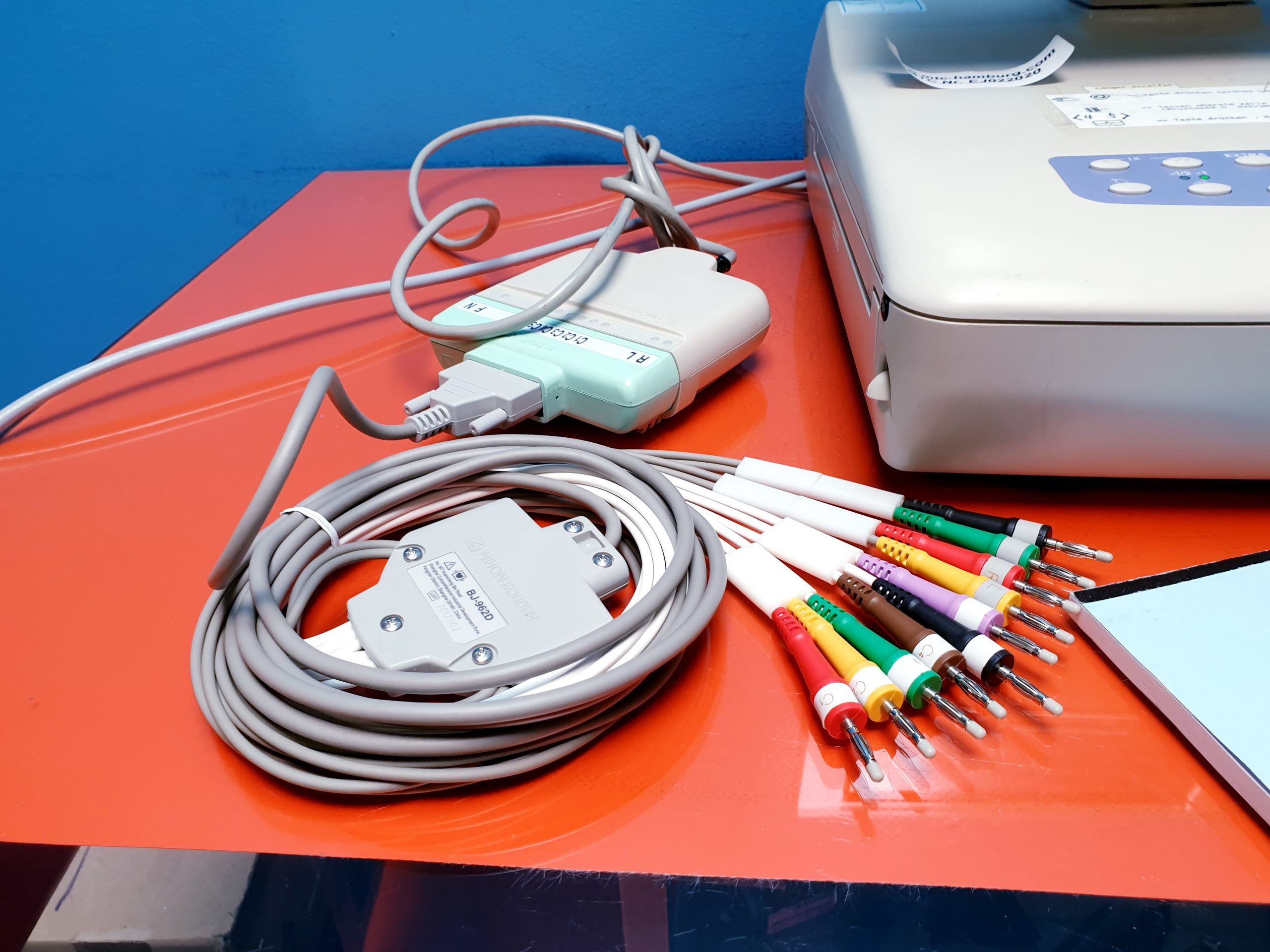 NIHON KOHDEN ECG-1550K ECG unit thumbnail 5