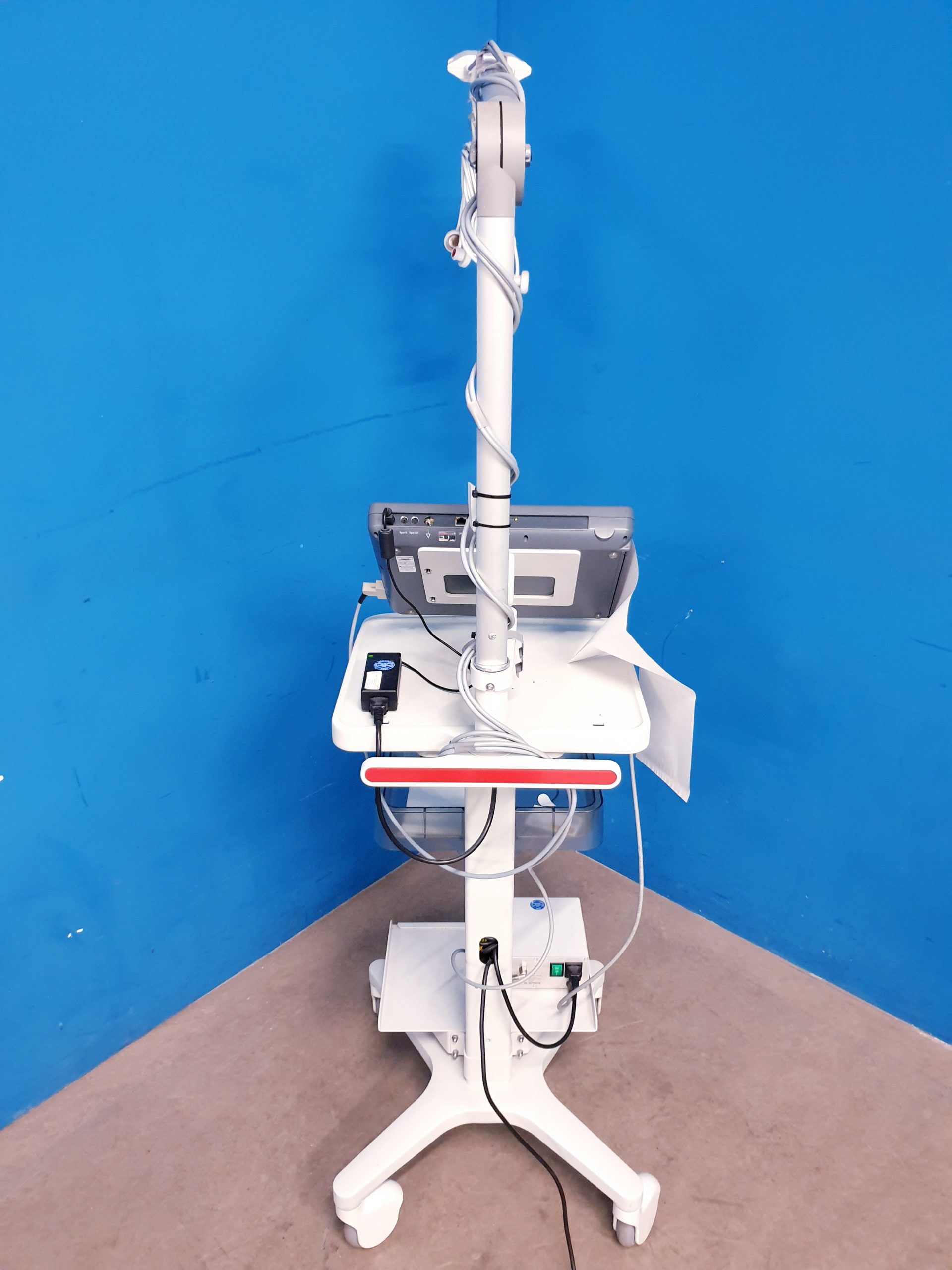 Schiller Cardiovit MS-2015 + DT80 Sauganlage thumbnail 10