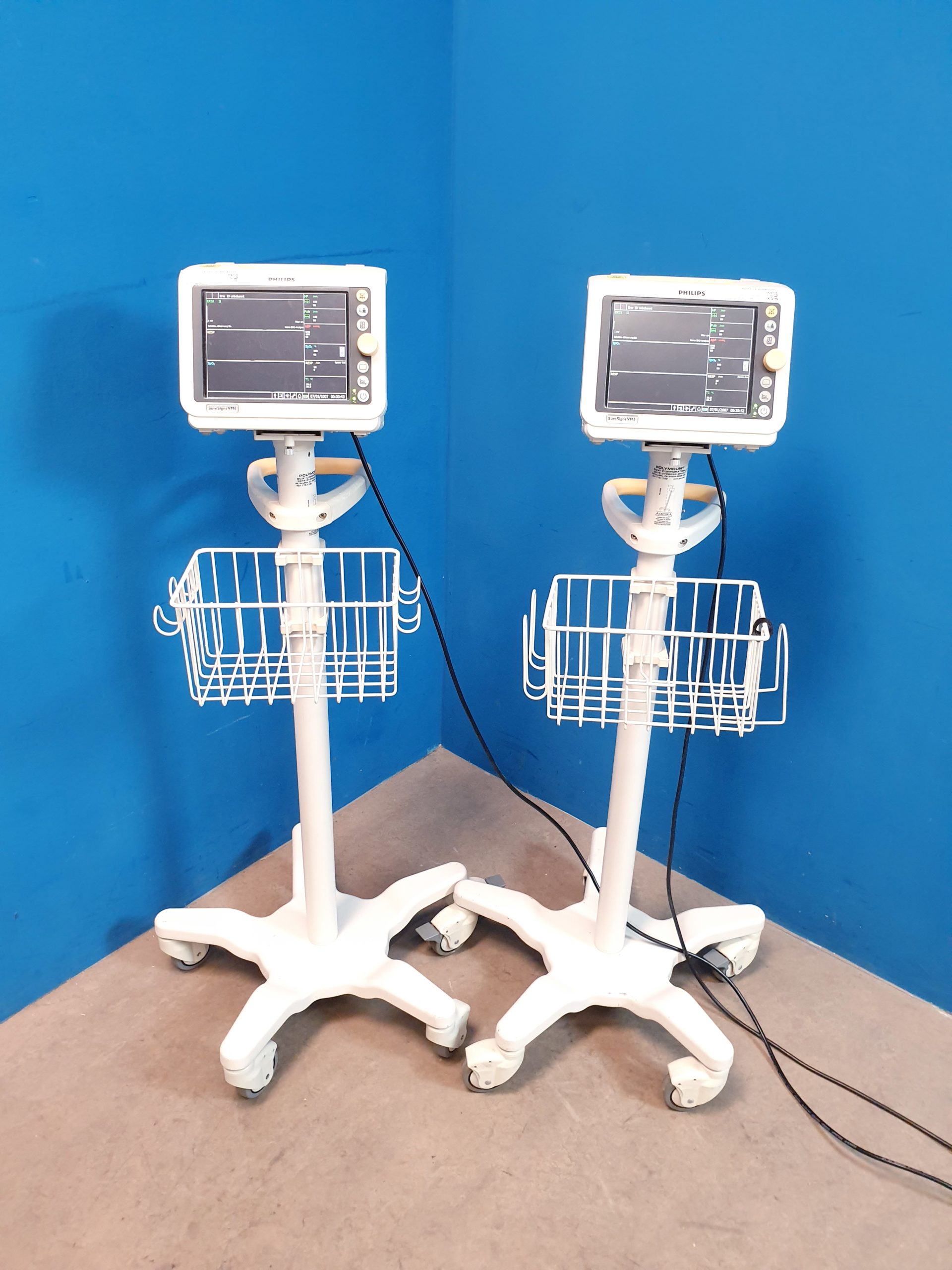 Philips SureSigns VM6 NIBP SpO2, EKG, Temp – auf Gestell thumbnail 3