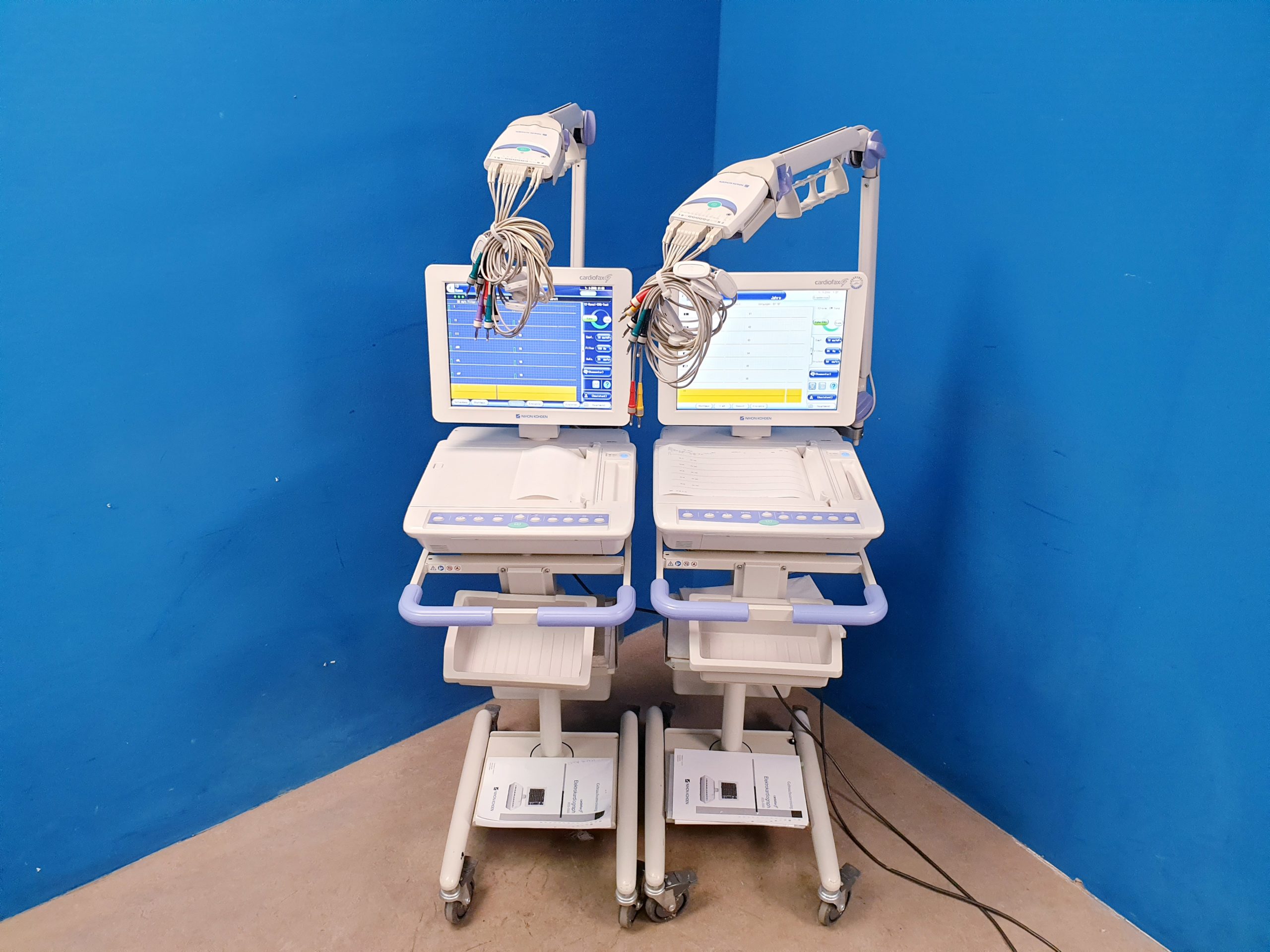 Nihon Kohden Cardiofax G ECG-2550 ECG2550 – Cardiofax G – mit Patientenkabel – — image 1 of 25