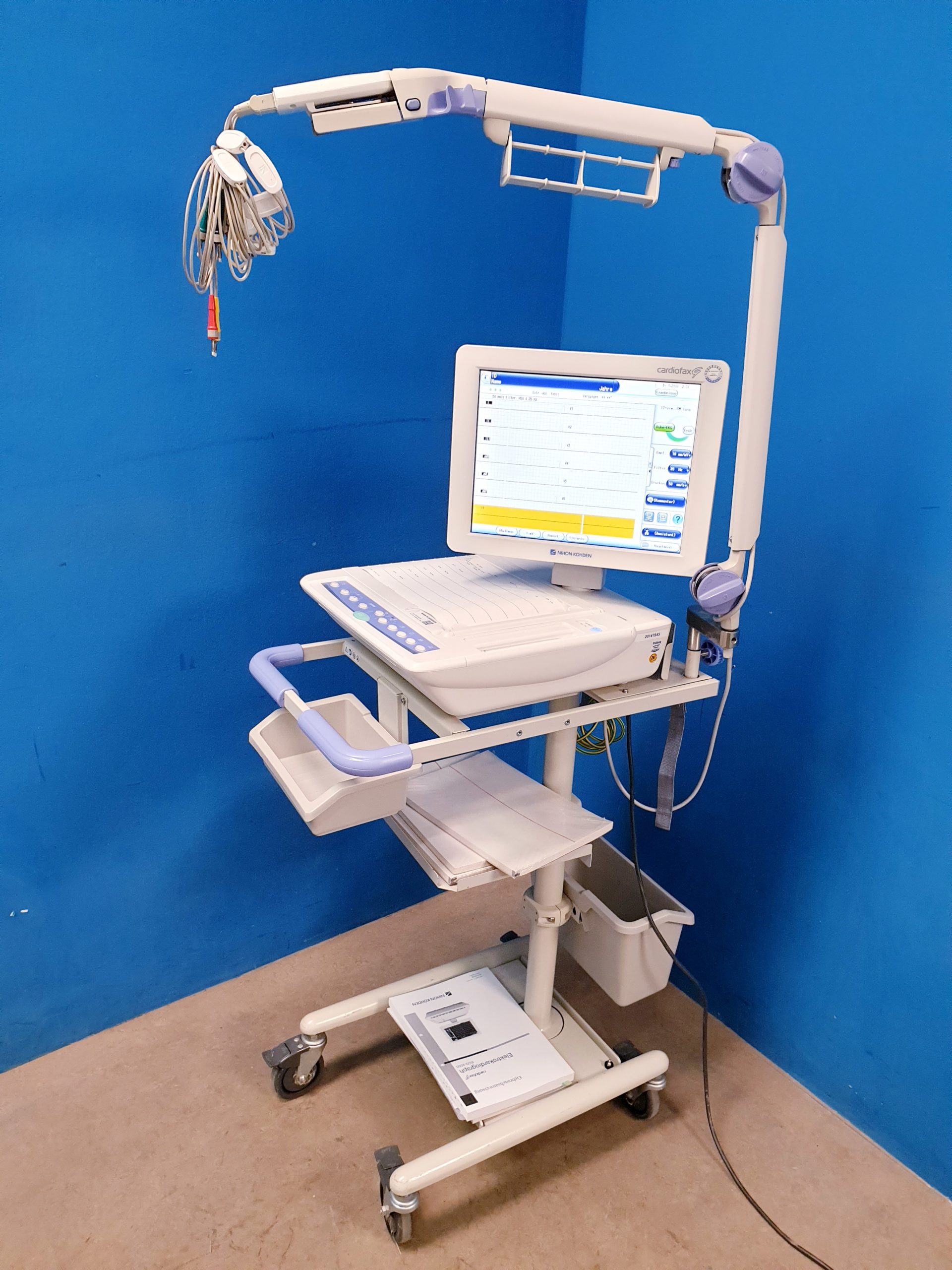 Nihon Kohden Cardiofax G ECG-2550 ECG2550 – Cardiofax G – mit Patientenkabel – thumbnail 12