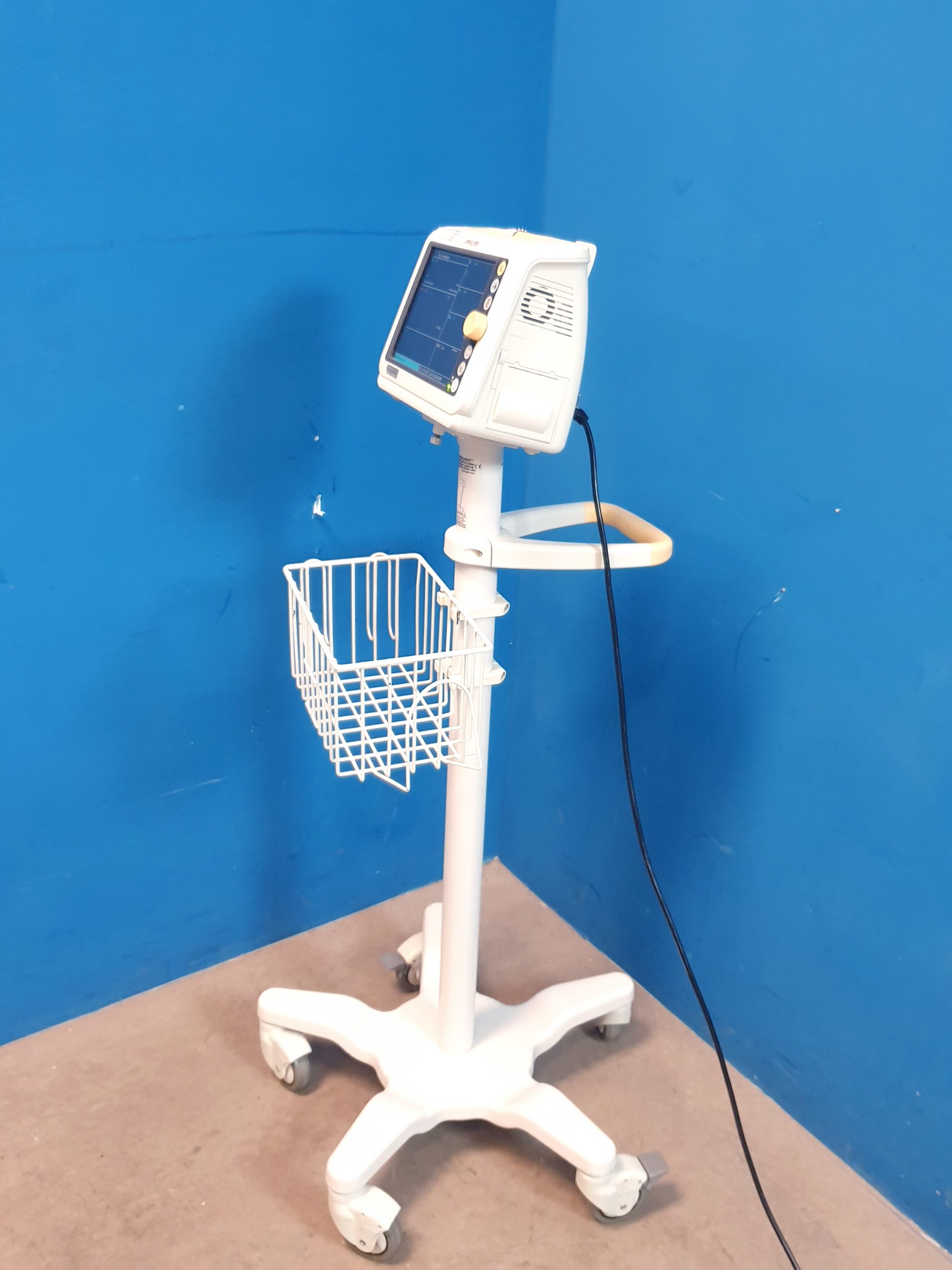 Philips SureSigns VM6 NIBP SpO2, EkG, Temp thumbnail 6