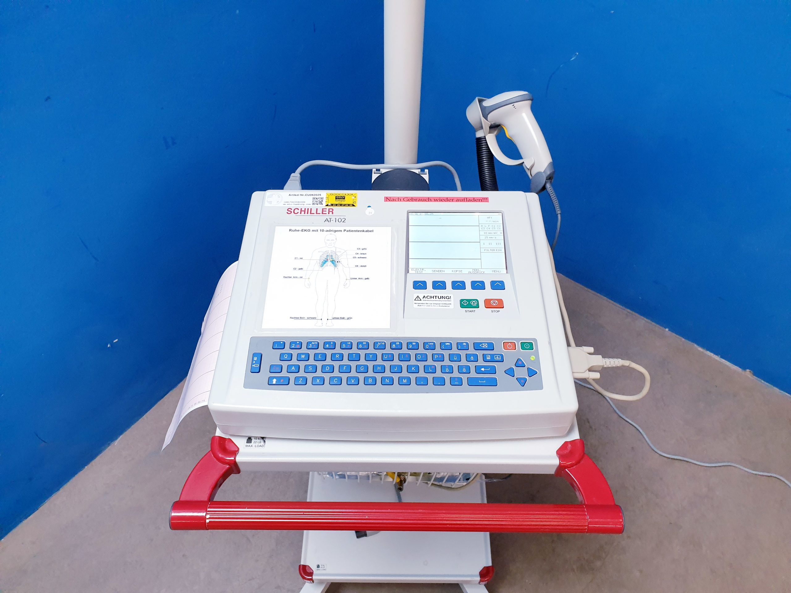 Schiller Cardiovit AT-102 plus ekg + Saug – Ohne Pumpe thumbnail 5