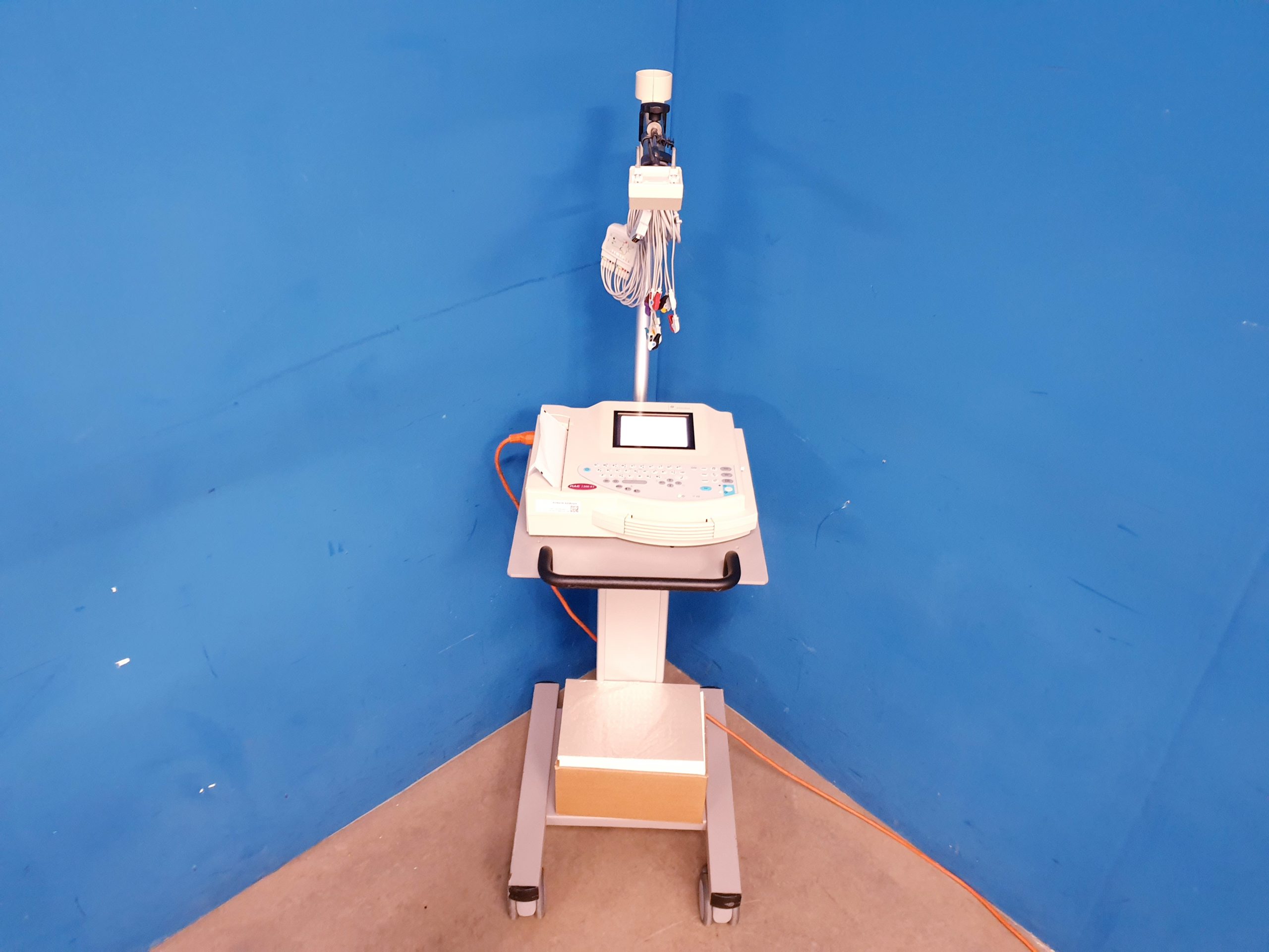 GE MAC 1200ST 1200 ST EKG Gerät mit Ableitungskabel — image 1 of 13