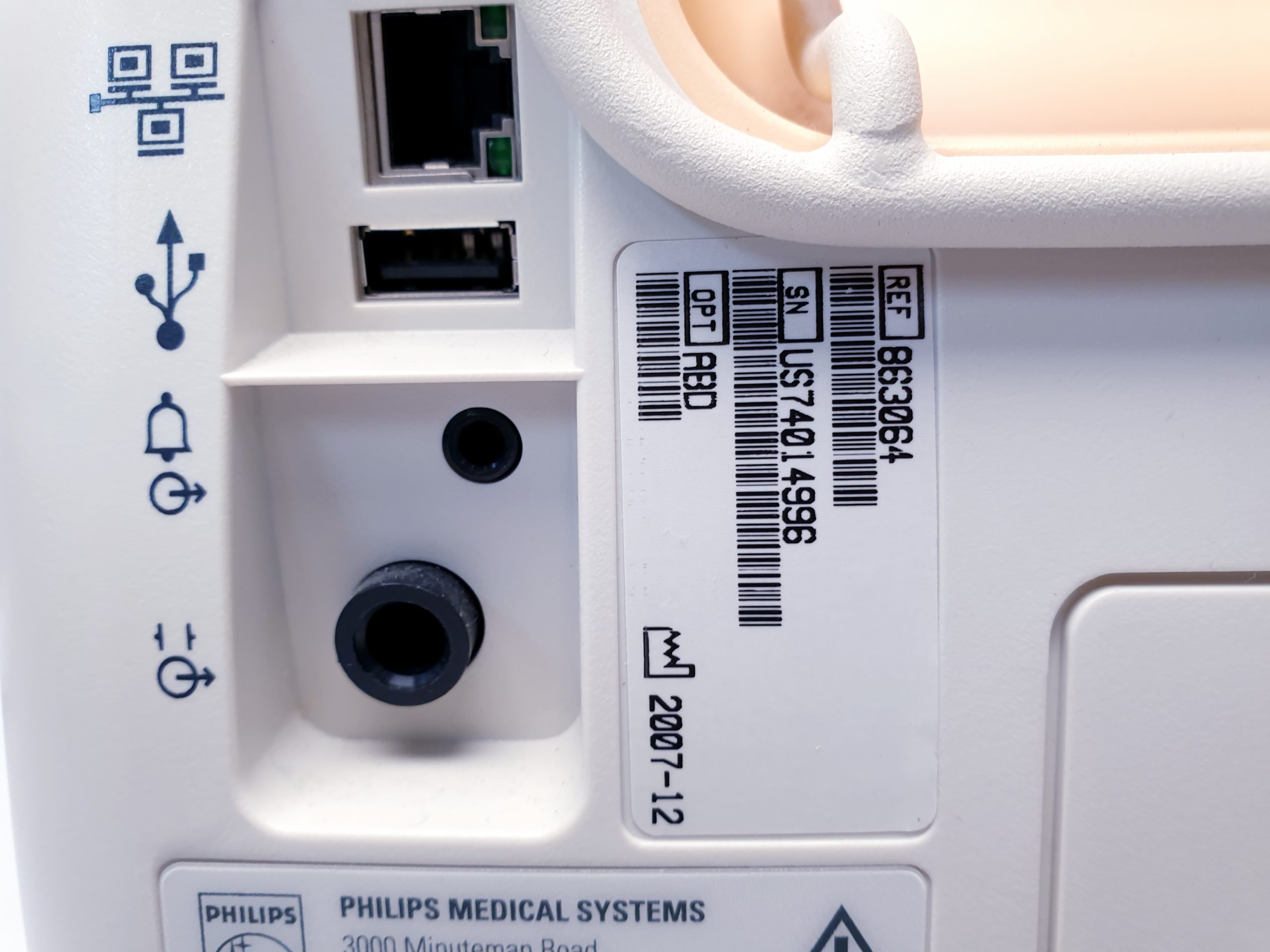Philips SureSigns VM6 NIBP SpO2, EkG, Temp thumbnail 7