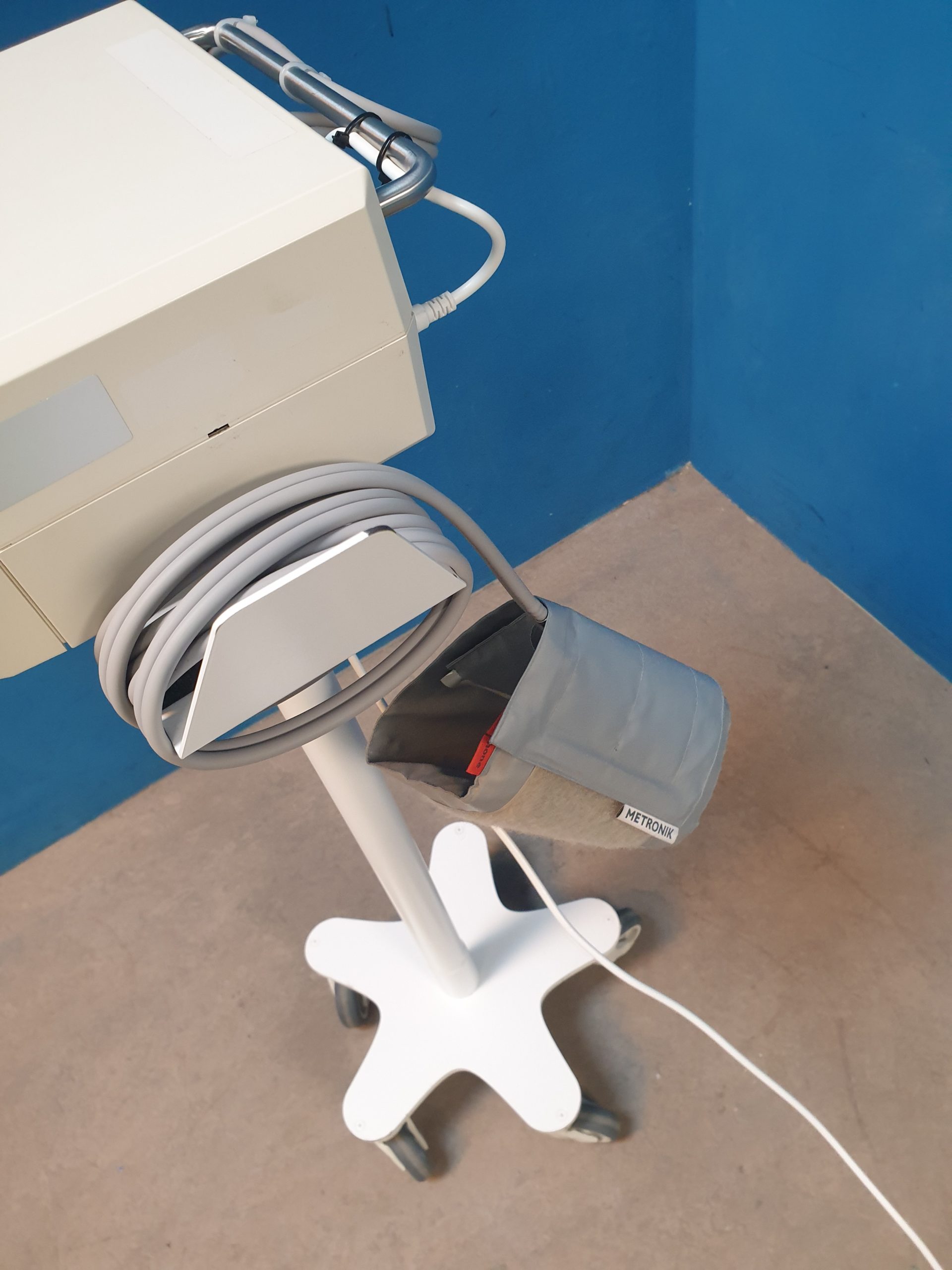 Medtronik Blutdruck-Monitor BL-6 für Ergometrie thumbnail 6