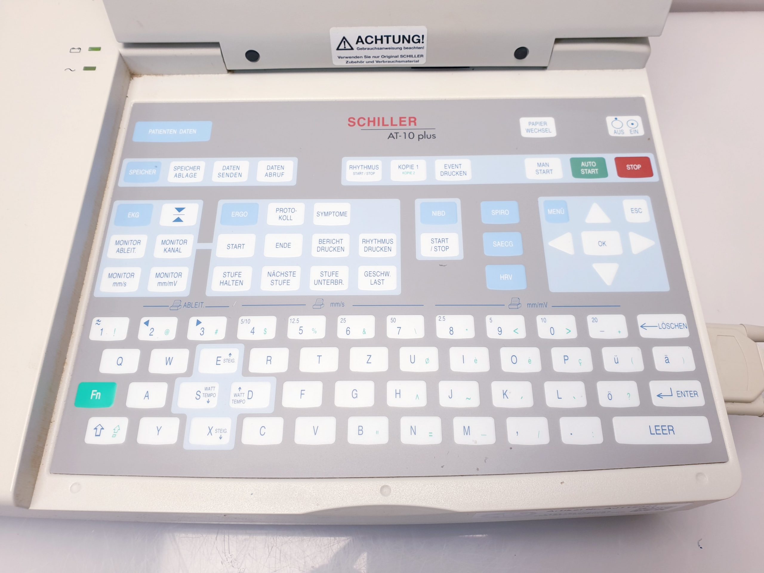 Schiller AT-10 PLUS EKG 12 Kanal Gerät mit LCD Display thumbnail 6