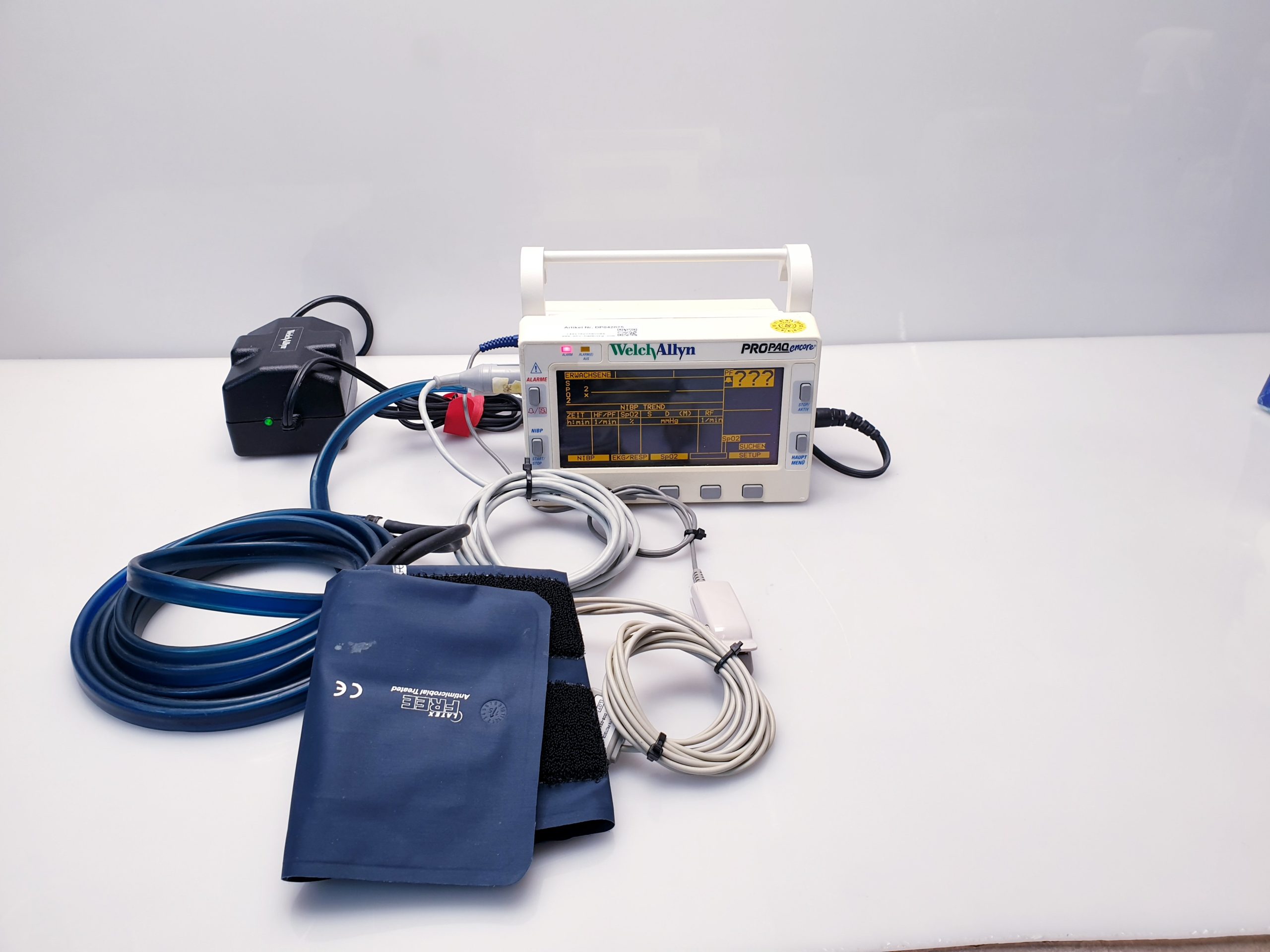 Welch Allyn propaq Encore 202EL Multi Parameter Patient Monitor EKG – SpO2 und NIBp thumbnail 3