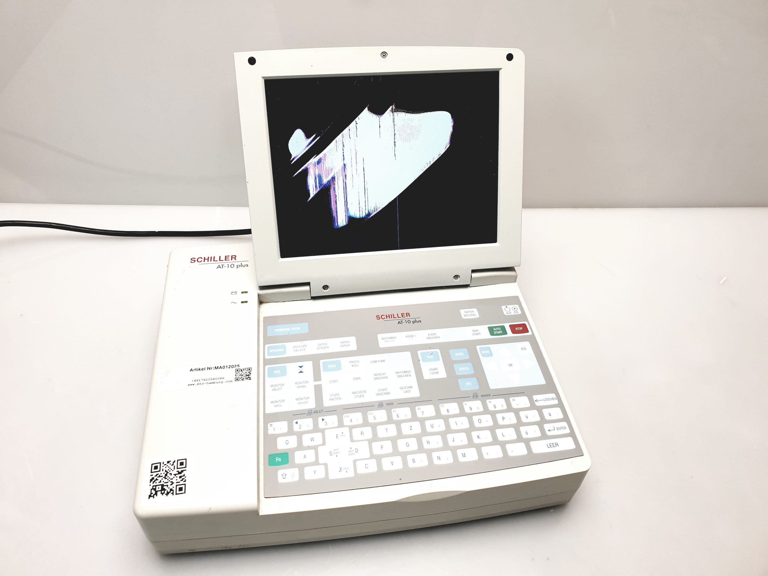 Schiller AT-10 Plus EKG Gerät ohne Zubehör Displayschaden – defekt — image 1 of 11