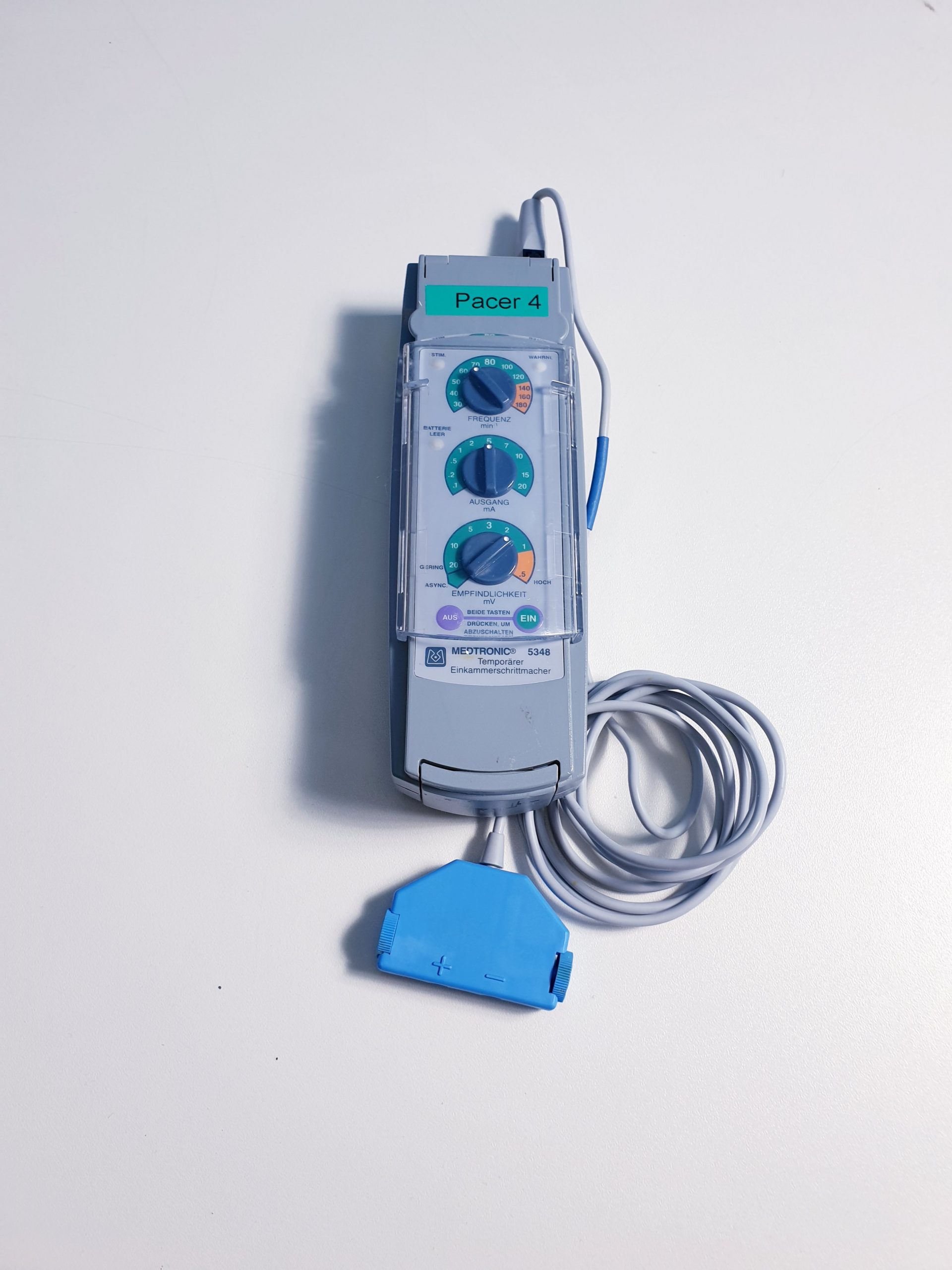 MEDTRONIC 5348 Single Chamber PaceMaker — image 1 of 3