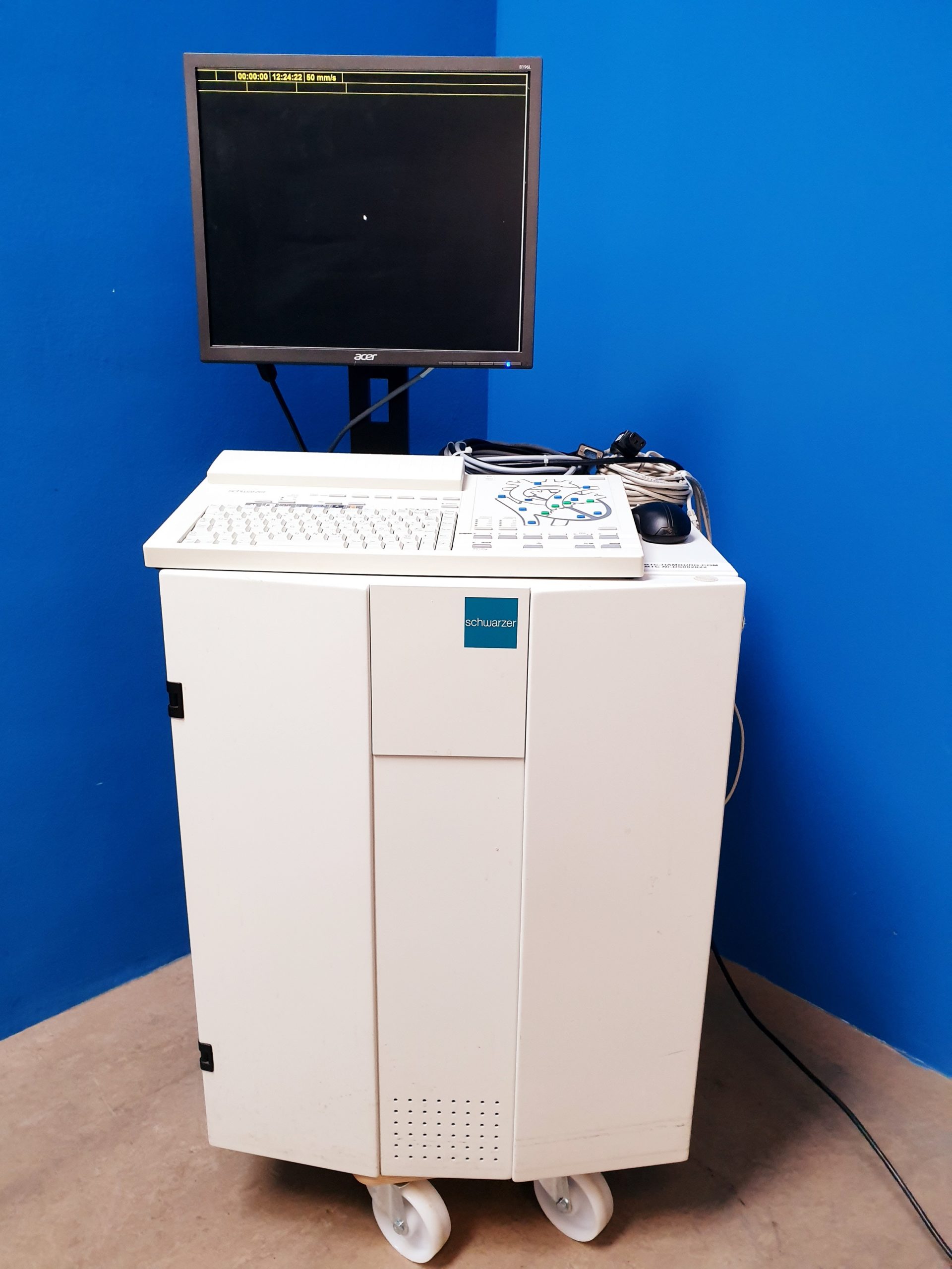Schwarzer CardioTek Hemodynamic Cath Lab System monitor thumbnail 9