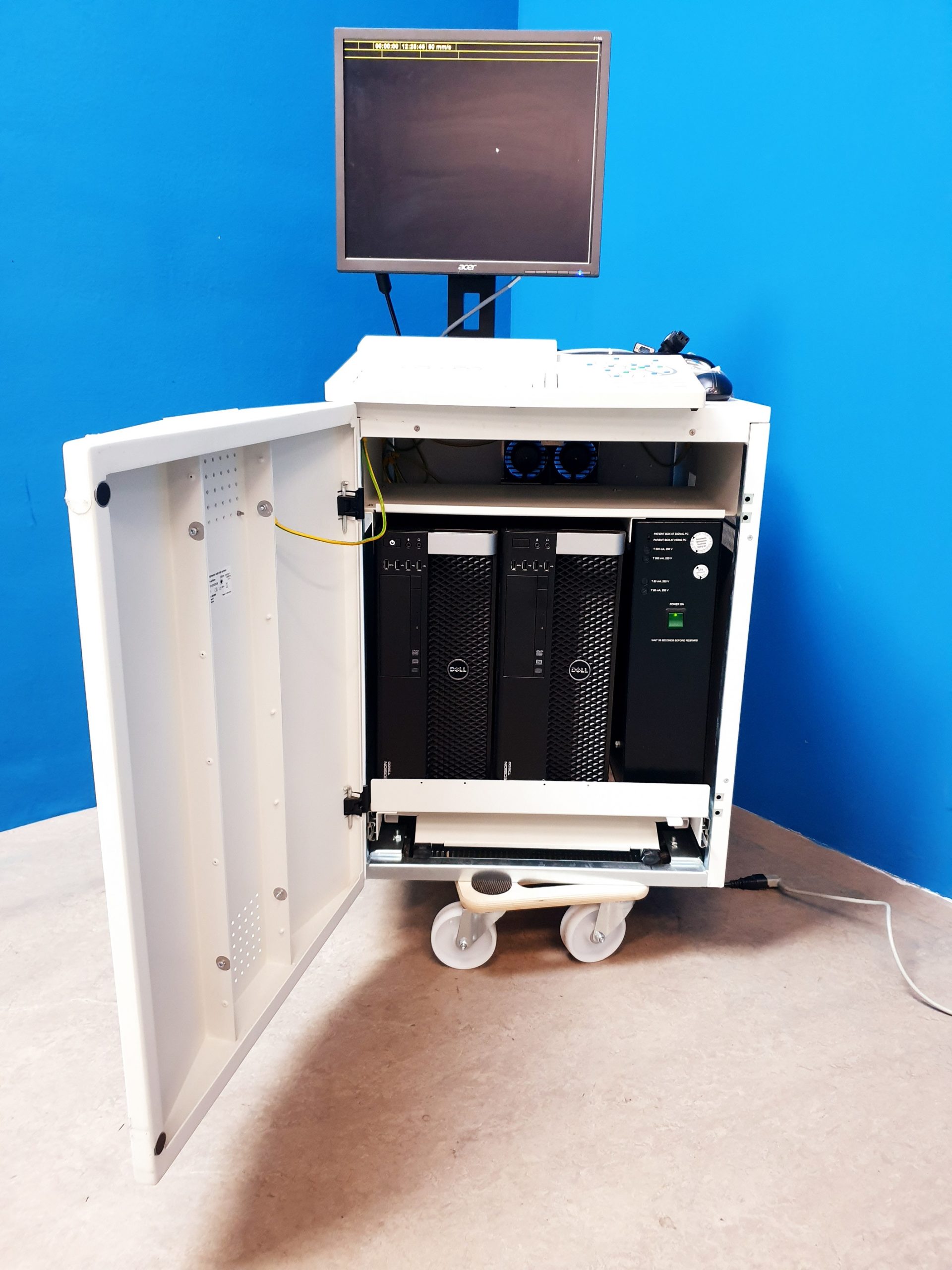 Schwarzer CardioTek Hemodynamic Cath Lab System monitor thumbnail 11