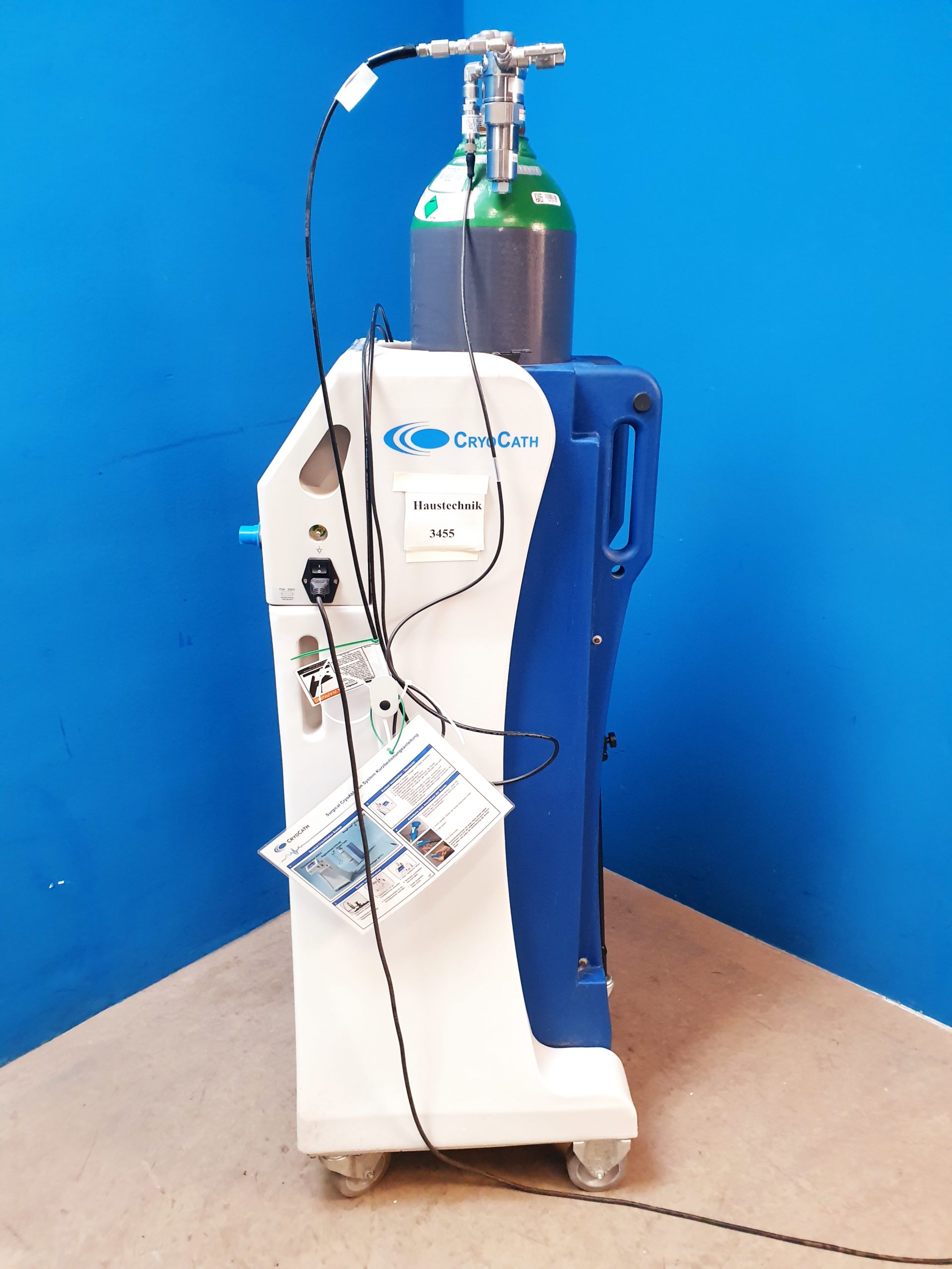 Medtronic Cardioblate CryoFlex Kryoablationssystem mit einer Flasche thumbnail 5
