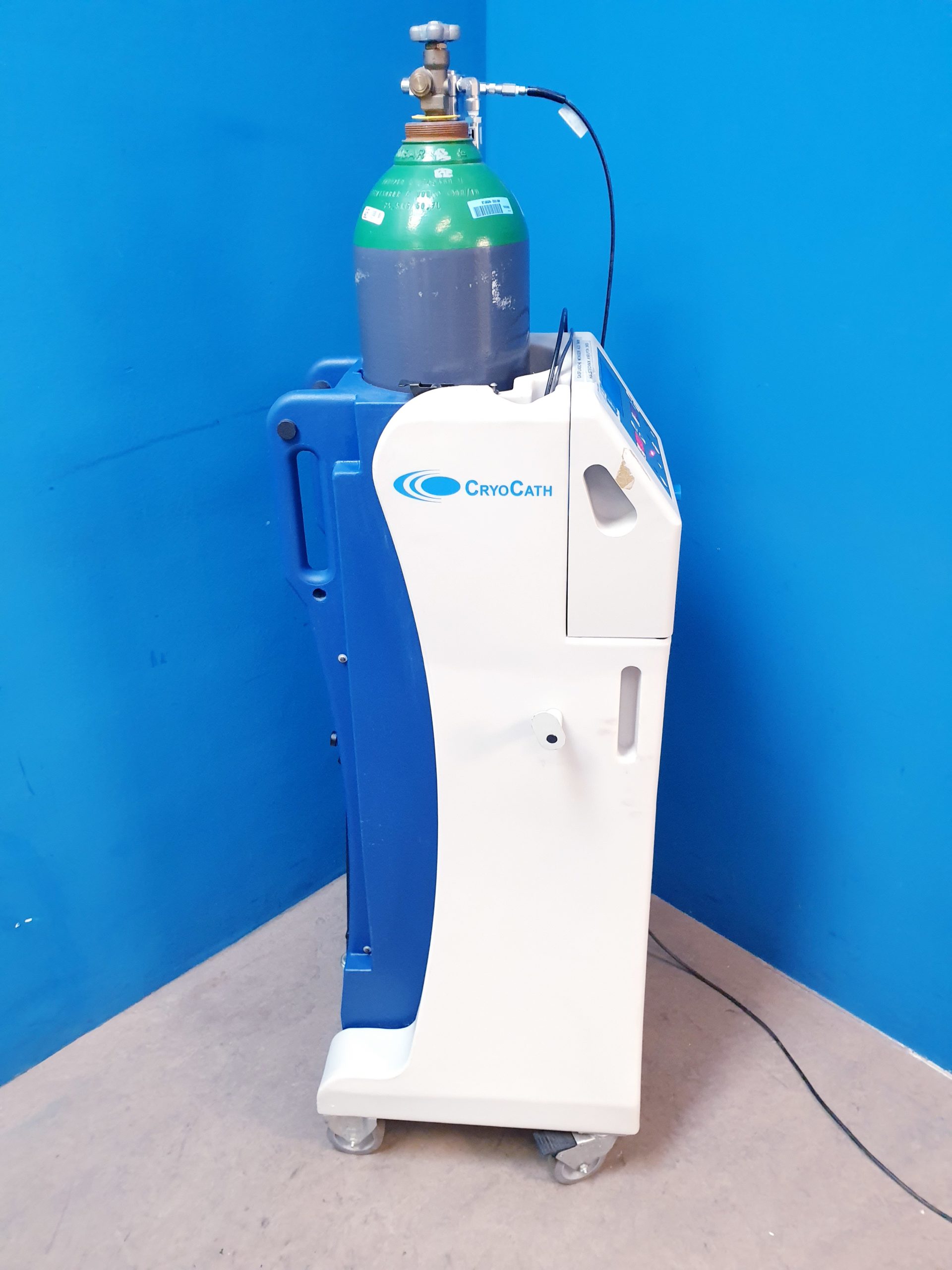 Medtronic Cardioblate CryoFlex Kryoablationssystem mit einer Flasche thumbnail 8
