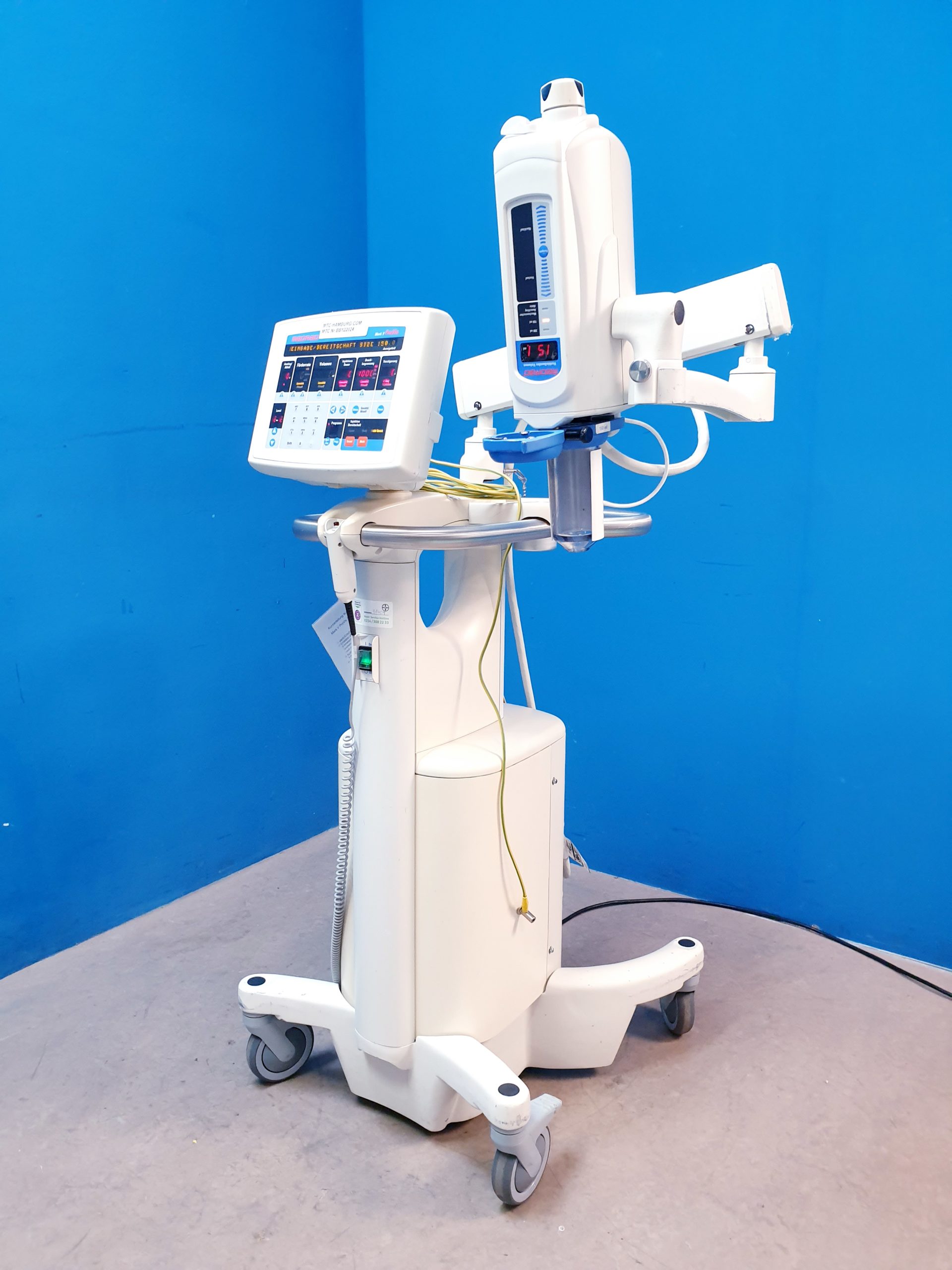 MEDRAD Mark V ProVis Angiographischer Injektor — image 1 of 11