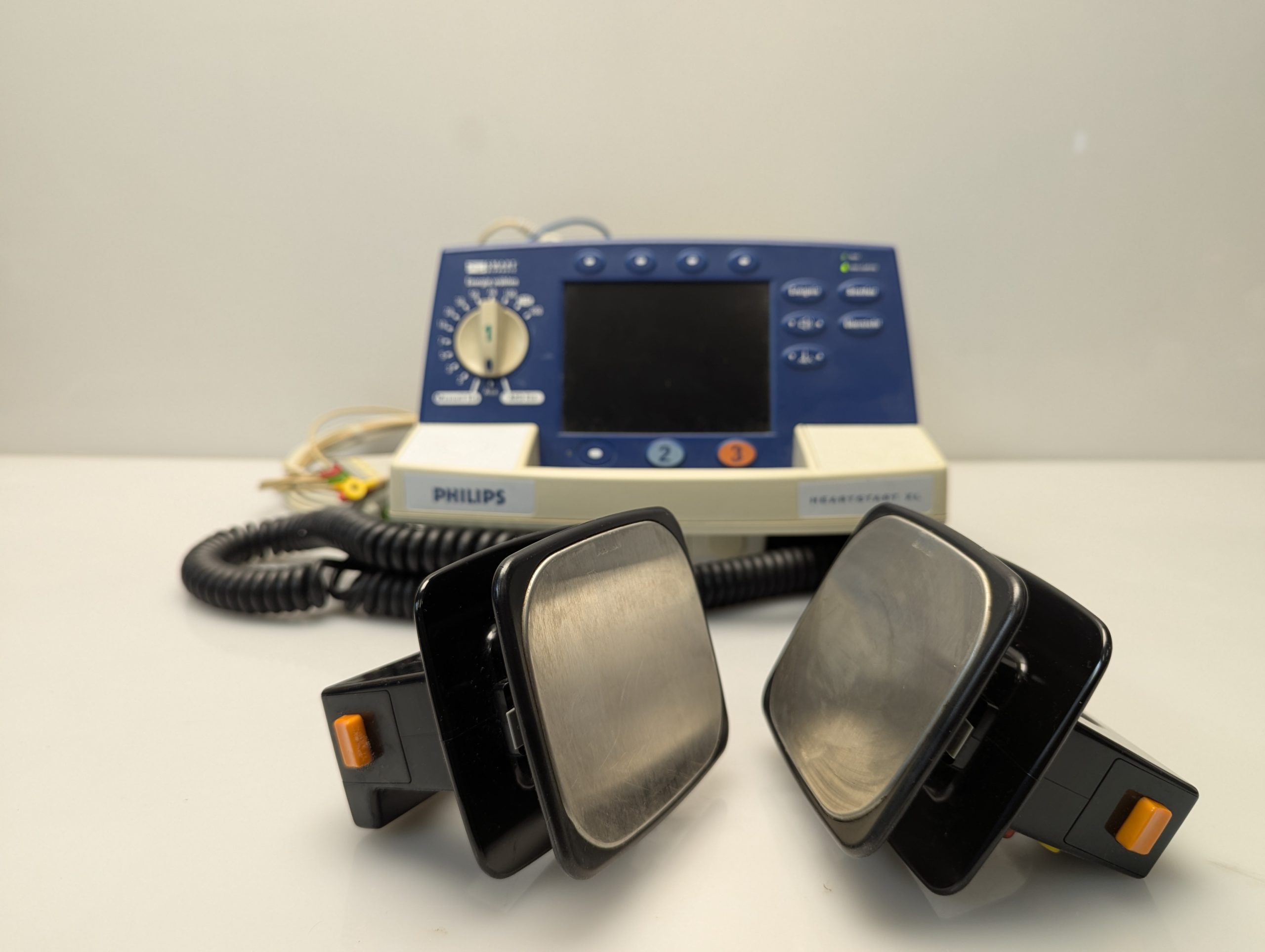 PHILIPS HeartStart XL Defibrillator thumbnail 11