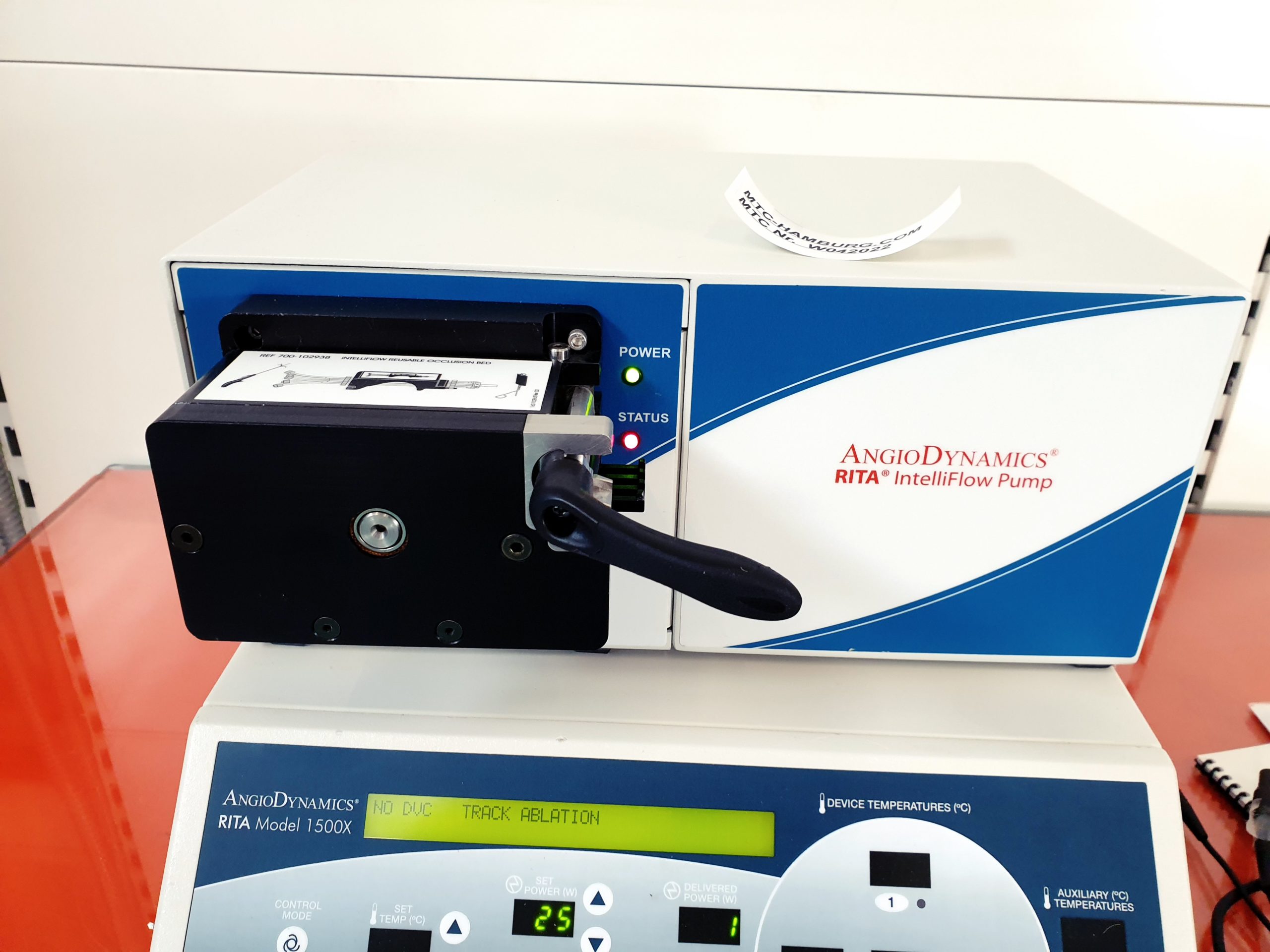 Rita AngioDynamics intelliFlow Infusion Pump + 1500X RF Generator thumbnail 2