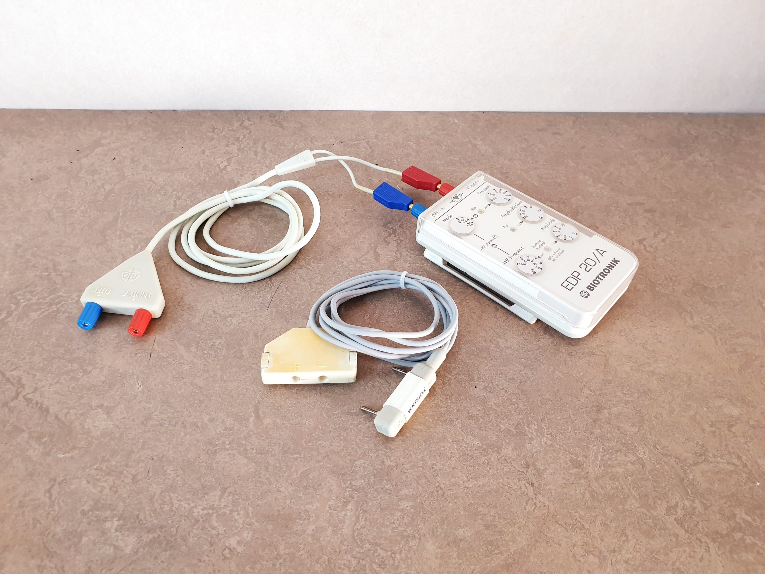 Biotronik EDP 20/A // EDP20/A Pacemaker — image 1 of 5