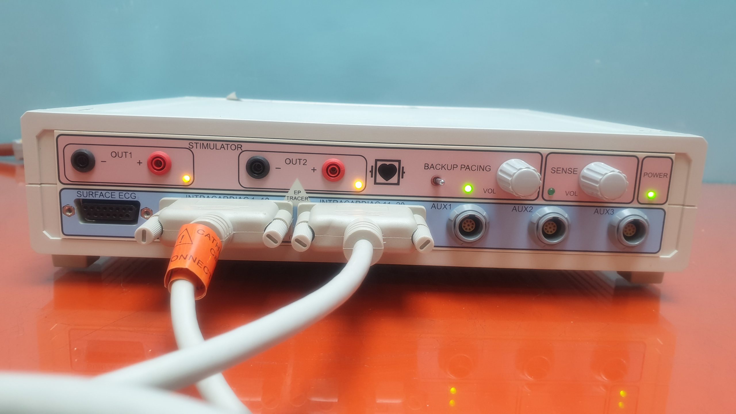 Schwarzer CARDIOTEK EP-TRACER 38 elektrophysiologisches PC controlled EP system thumbnail 3