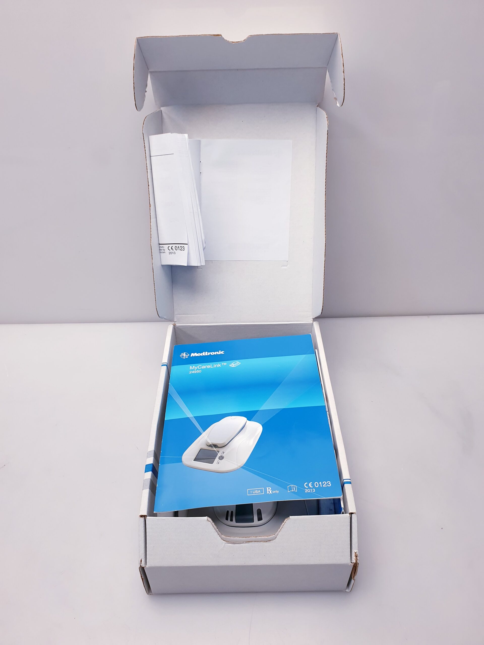 MEDTRONIC 24950 MyCareLink Patient Monitor thumbnail 6
