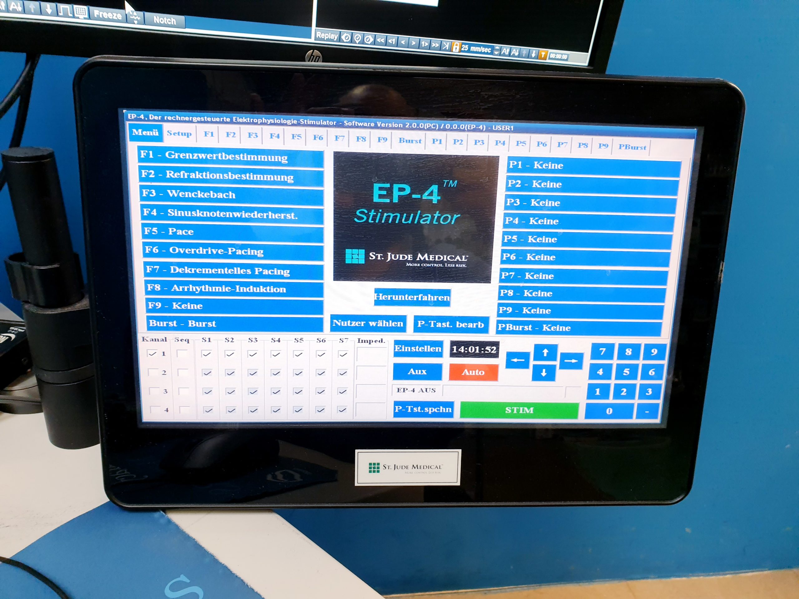 St Jude EP-4 Stimulator Ensite EE3000 + H700491 thumbnail 4