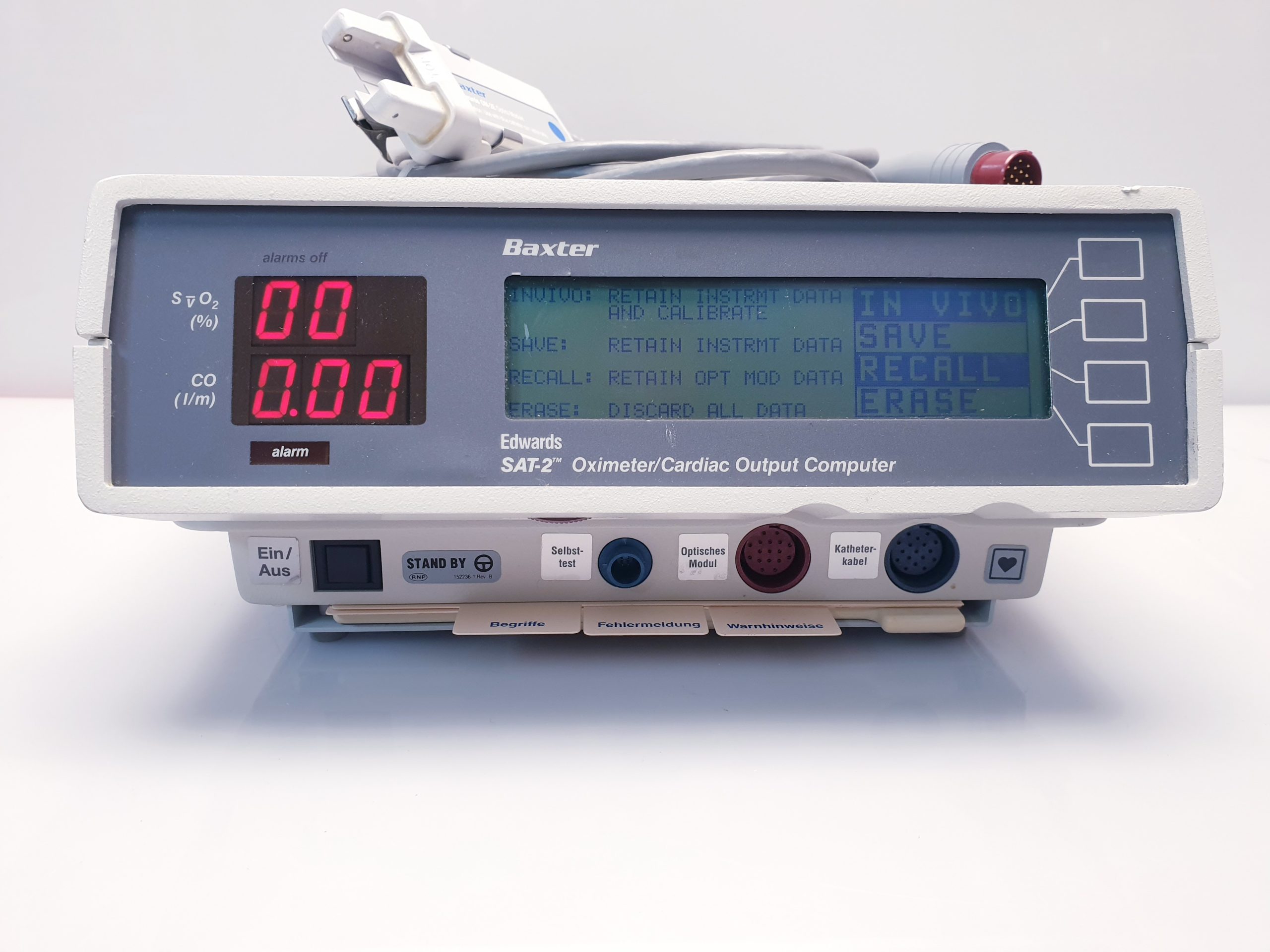 Baxter Edwards SAT-2 Oximeter Oxymeter — image 1 of 12