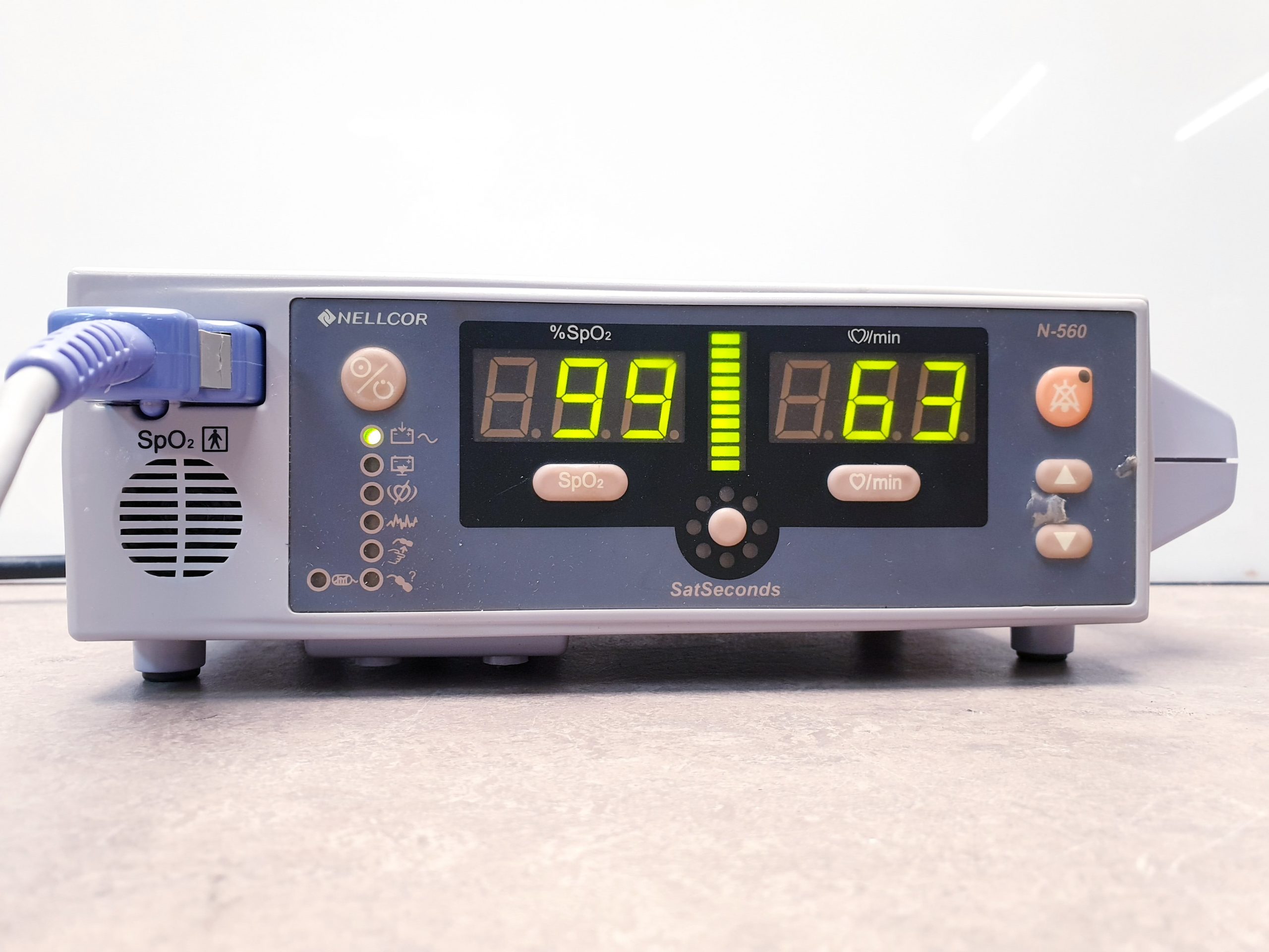 CL082024-K Covidien Nellcor N-560 Oximax Pulsoxymeter mit Fingersensor thumbnail 9