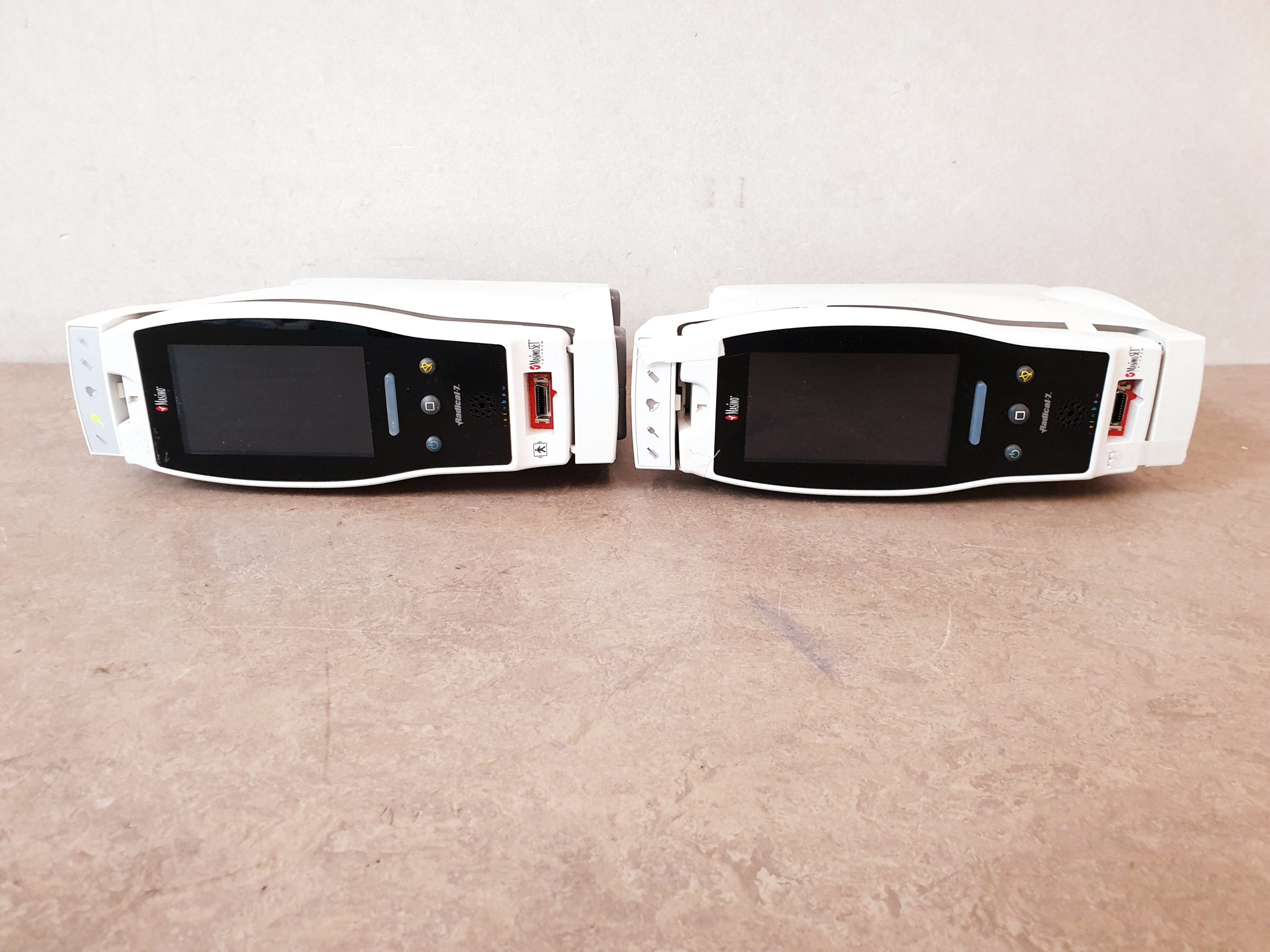 Masimo Radical 7 PulsOyxmeter – defekt thumbnail 2