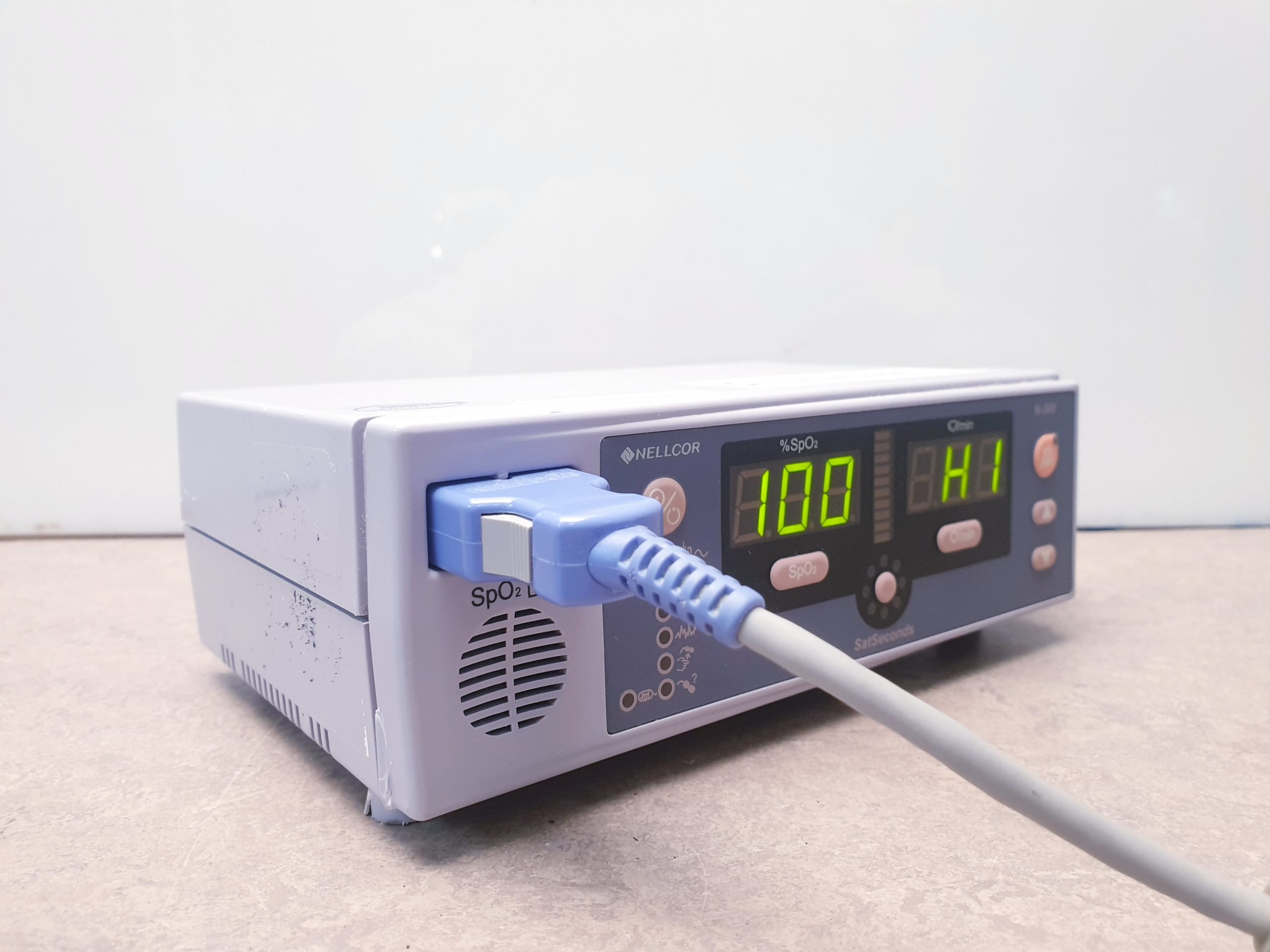 Nellcor N-560 SpO2 Pulsoximeter Sauerstoffmessgerät, Sauerstoffsättigung — image 1 of 9