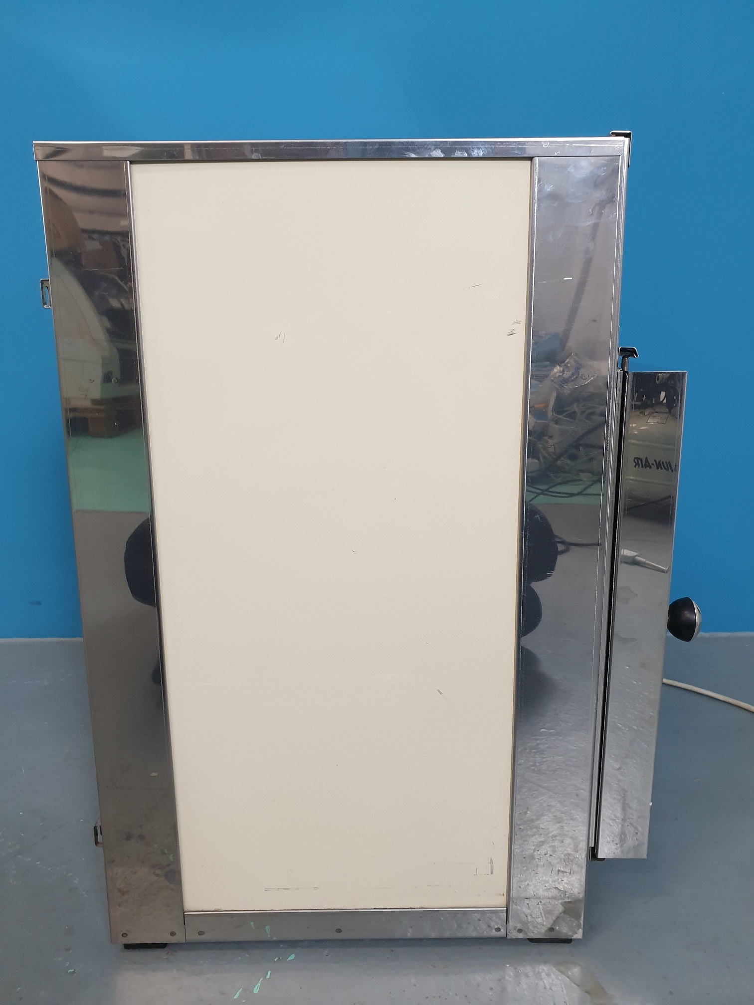 Memmert TV 30 b // TV30b – Trockenschrank / Wärmeofen / Inkubator – 1400W – 220°C thumbnail 4