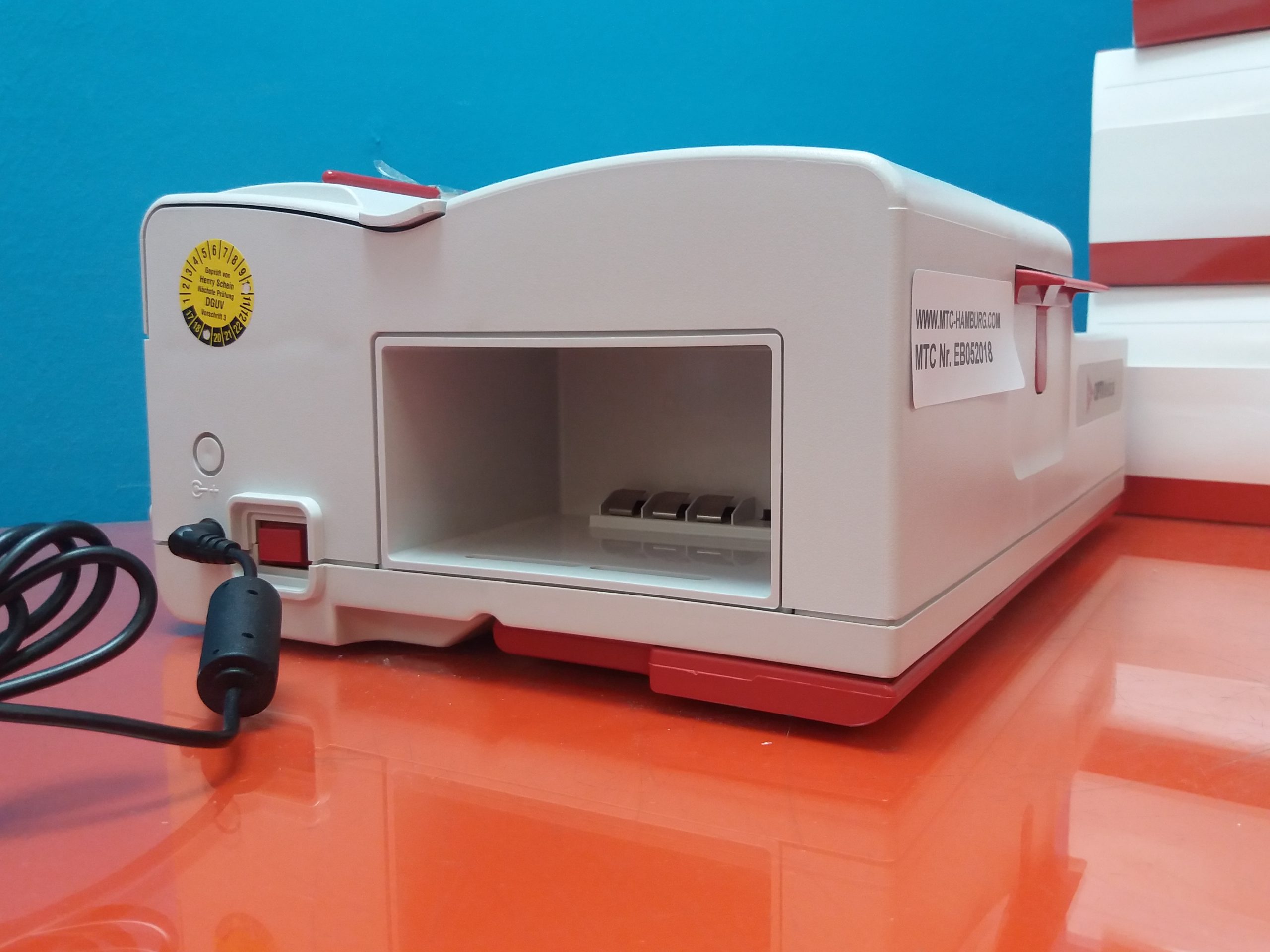OPTI CCA-TS2 // CCA TS2 Analysator Blood Gas and Electrolyte Analyzer thumbnail 4