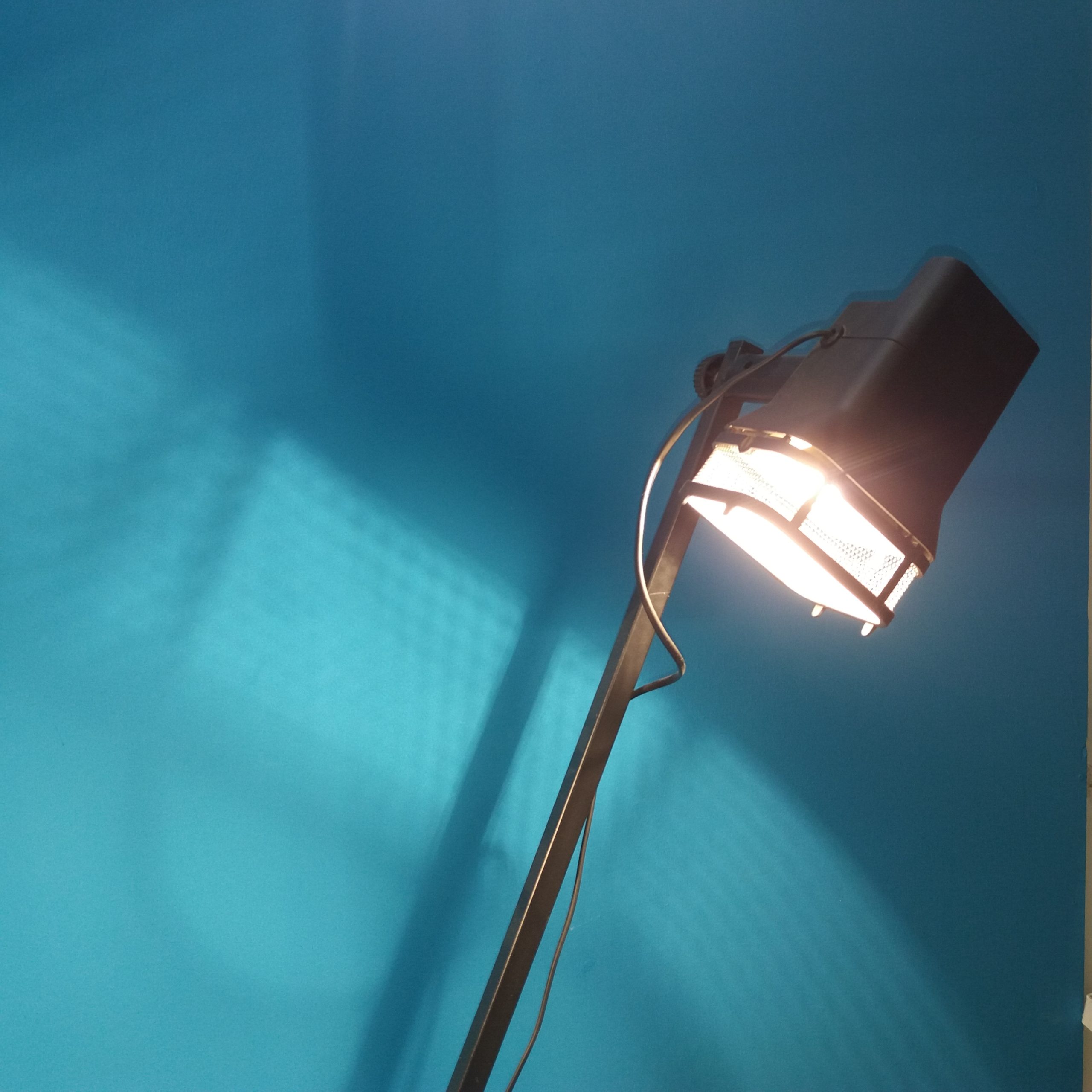 Multiband Transillumin UV Transilluminator Multiband auf einem Leitz Reprovit R Aufnahmetisch mit Beleuchtungseinheit thumbnail 7