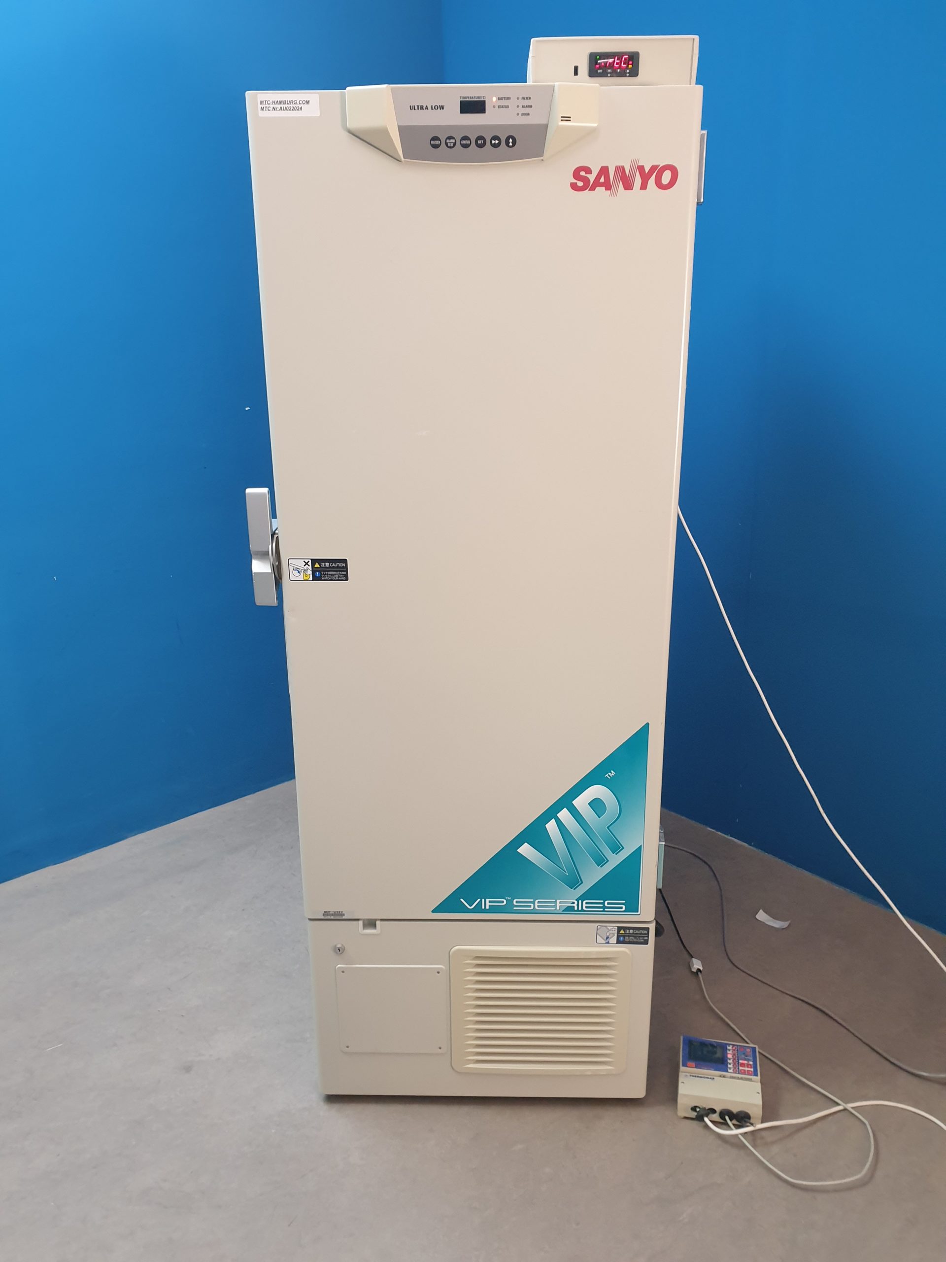 Sanyo MDF-U32V Freezer Lab Laborgefrierschrank thumbnail 2