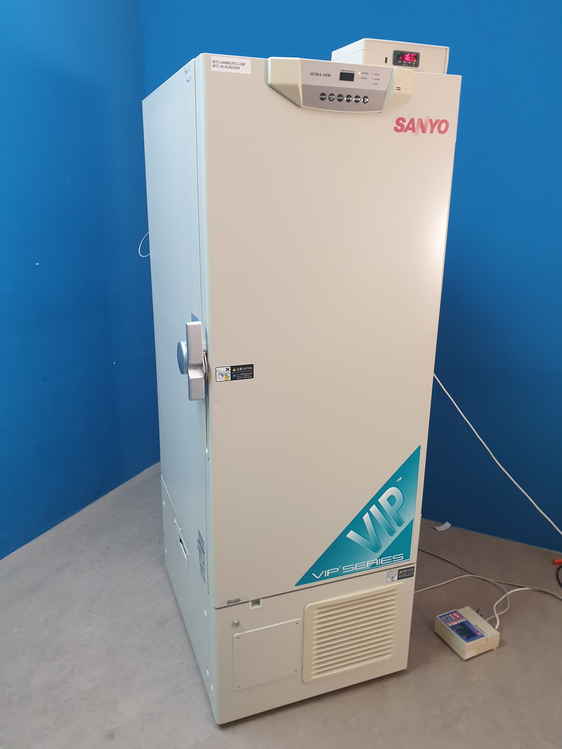 Sanyo MDF-U32V Freezer Lab Laborgefrierschrank thumbnail 3