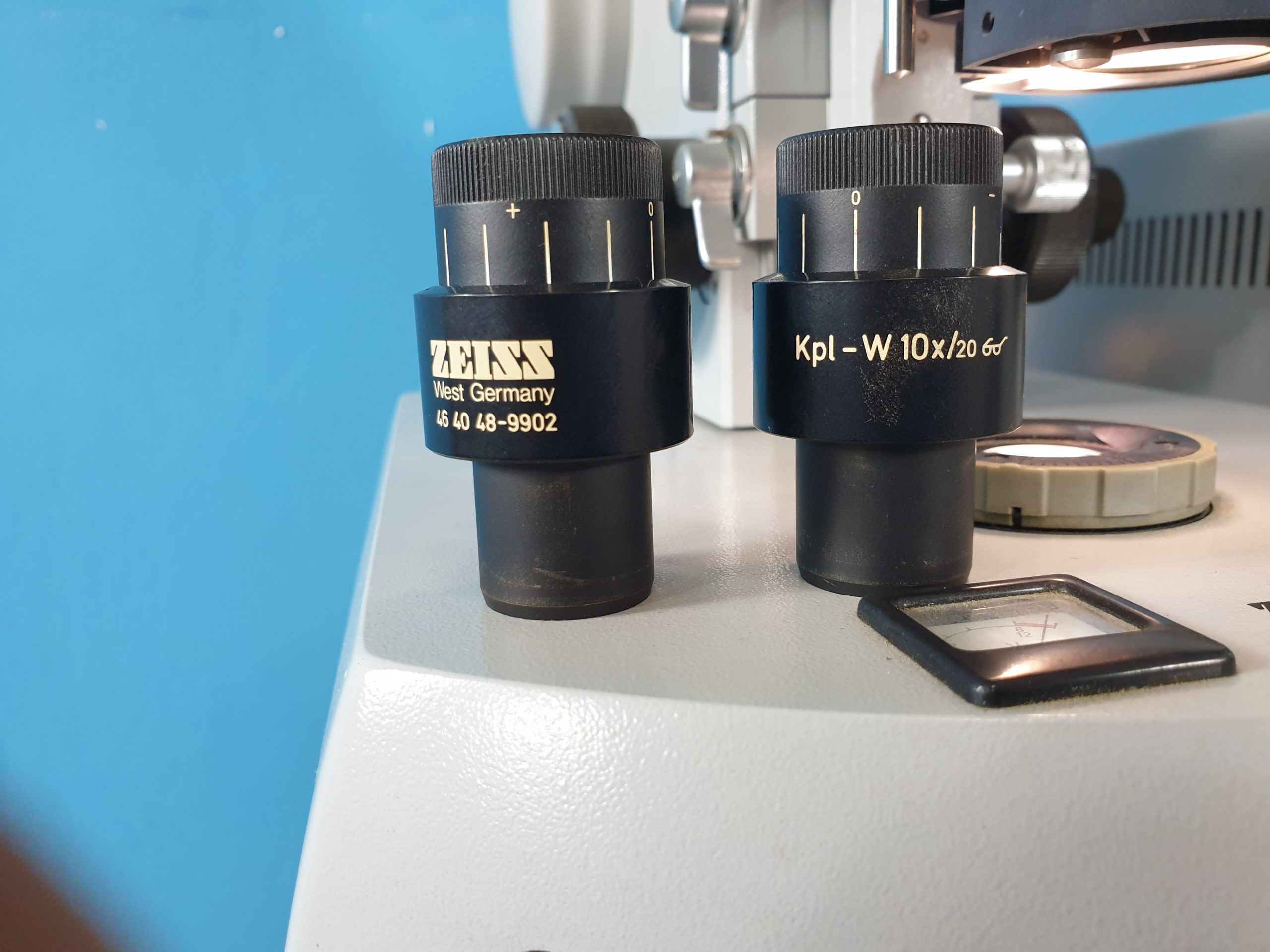 Zeiss Mikroskop 47 30 12 -9902 + 47 31 59-9902 + 47 20 83, … thumbnail 6