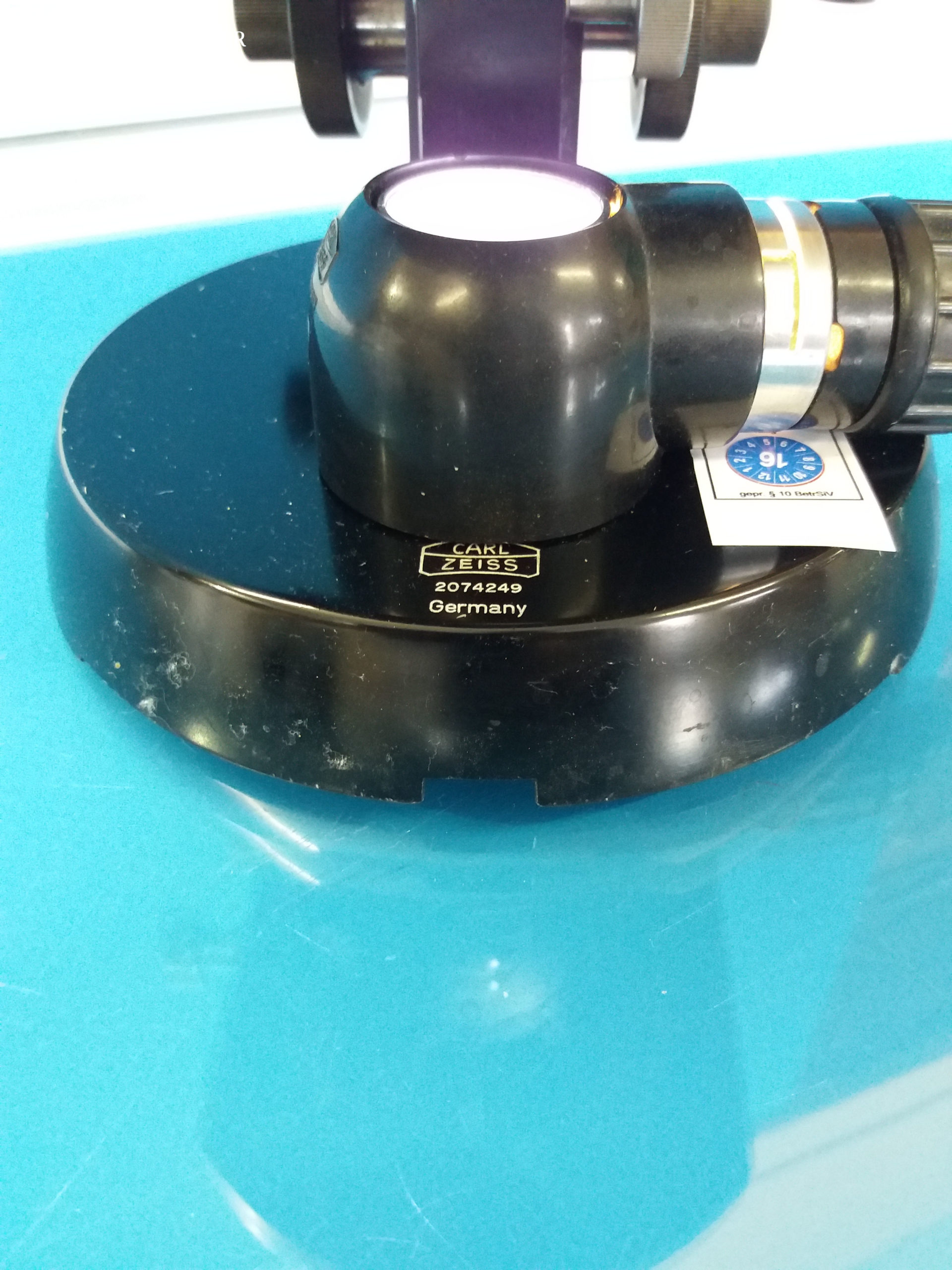 Carl Zeiss 4372955 Mikroskop — image 1 of 2