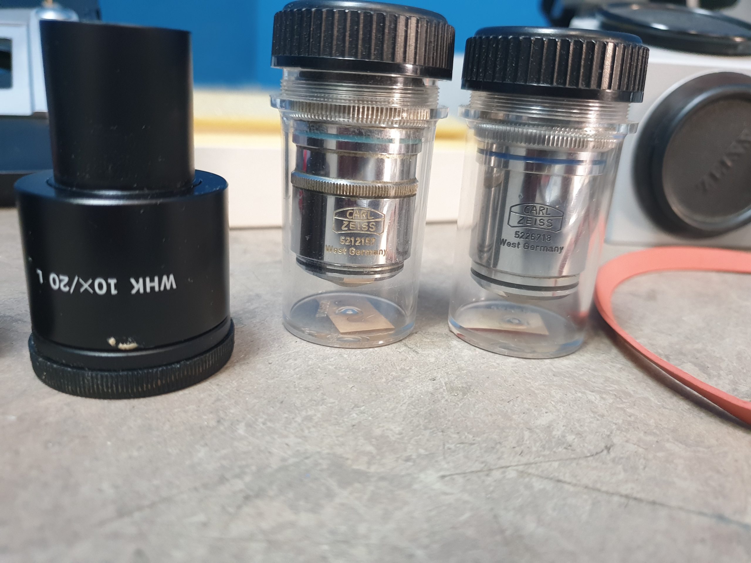 Carl Zeiss BHT Diskussionsmikroskop Universal Mikroskop Durchlicht DIC Polarisation mit Zubehör thumbnail 24