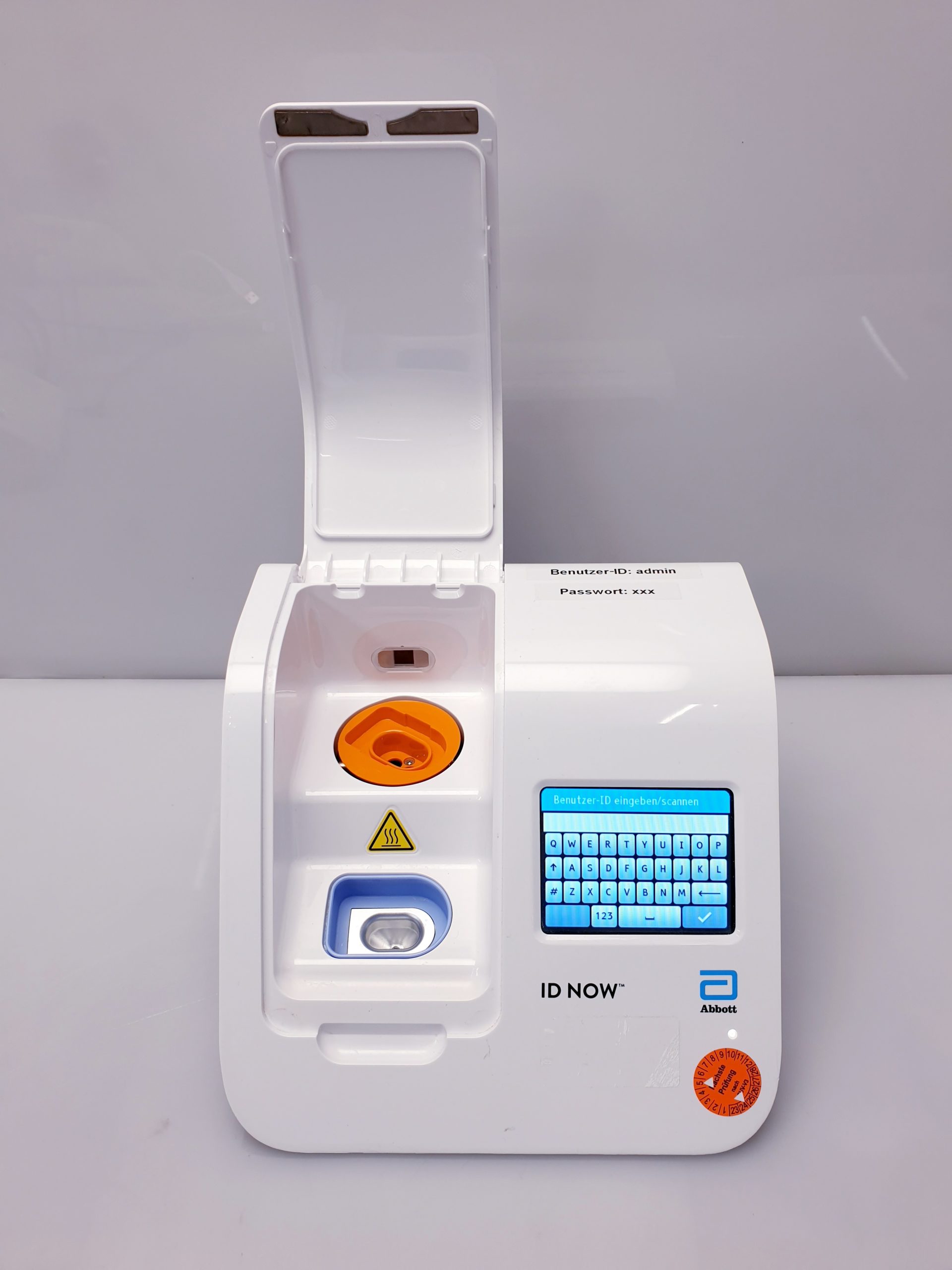 Abbott ID NOW Immuntest-Analysegerät thumbnail 2