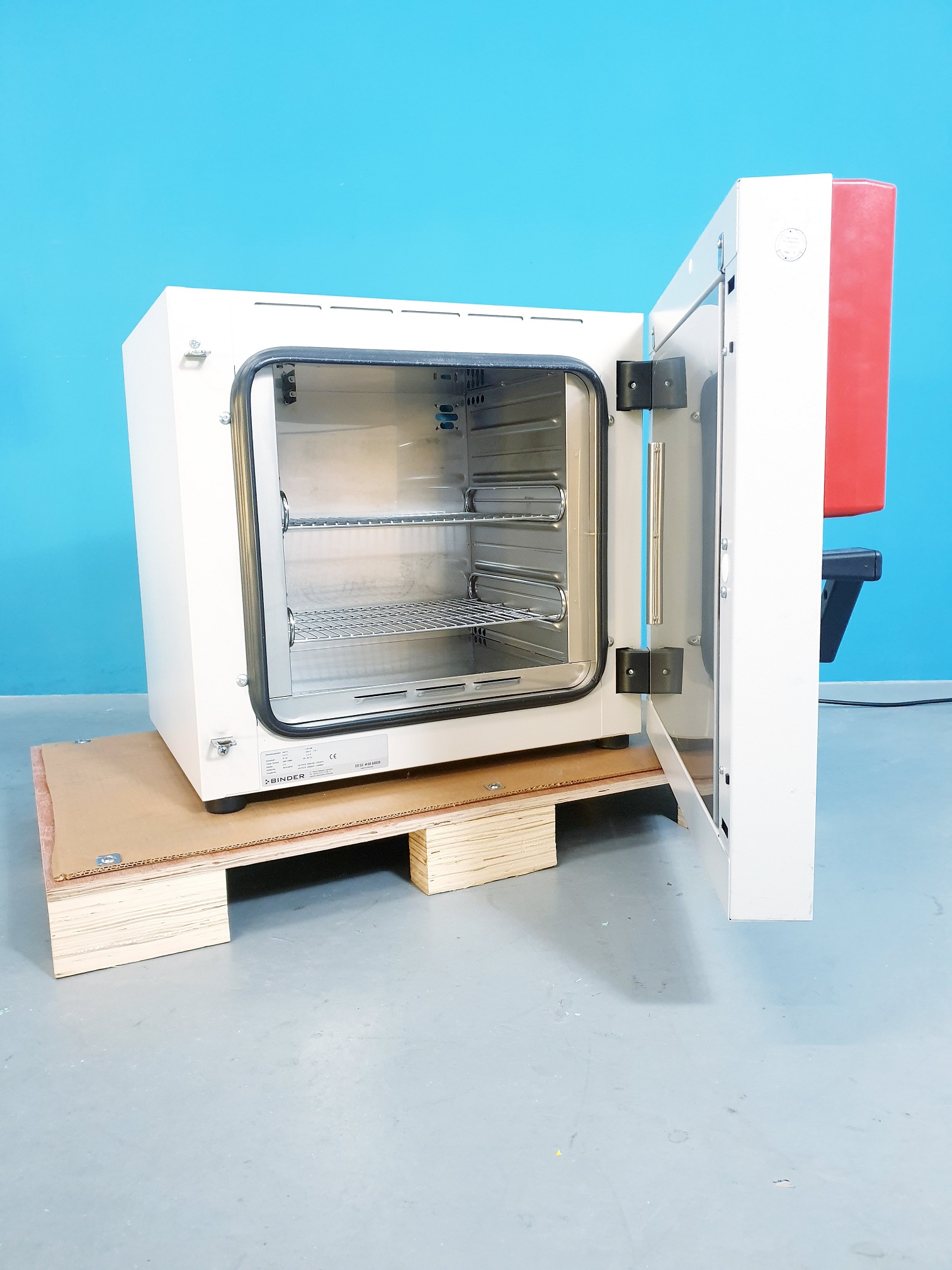 Binder ED 53 // ED53 Wärmeschrank Trockenofen 300C thumbnail 3