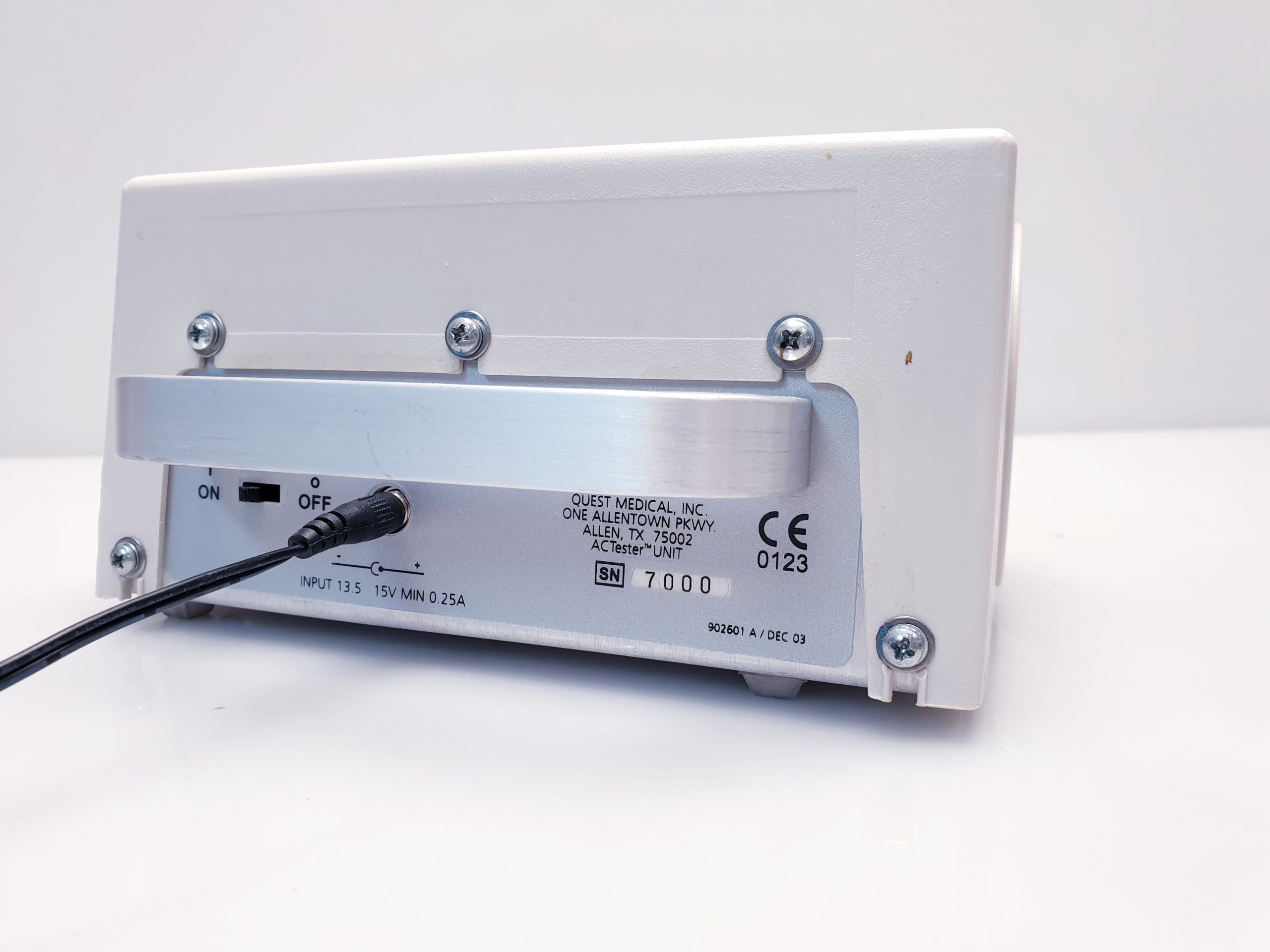 Quest Medical AC-Tester thumbnail 5