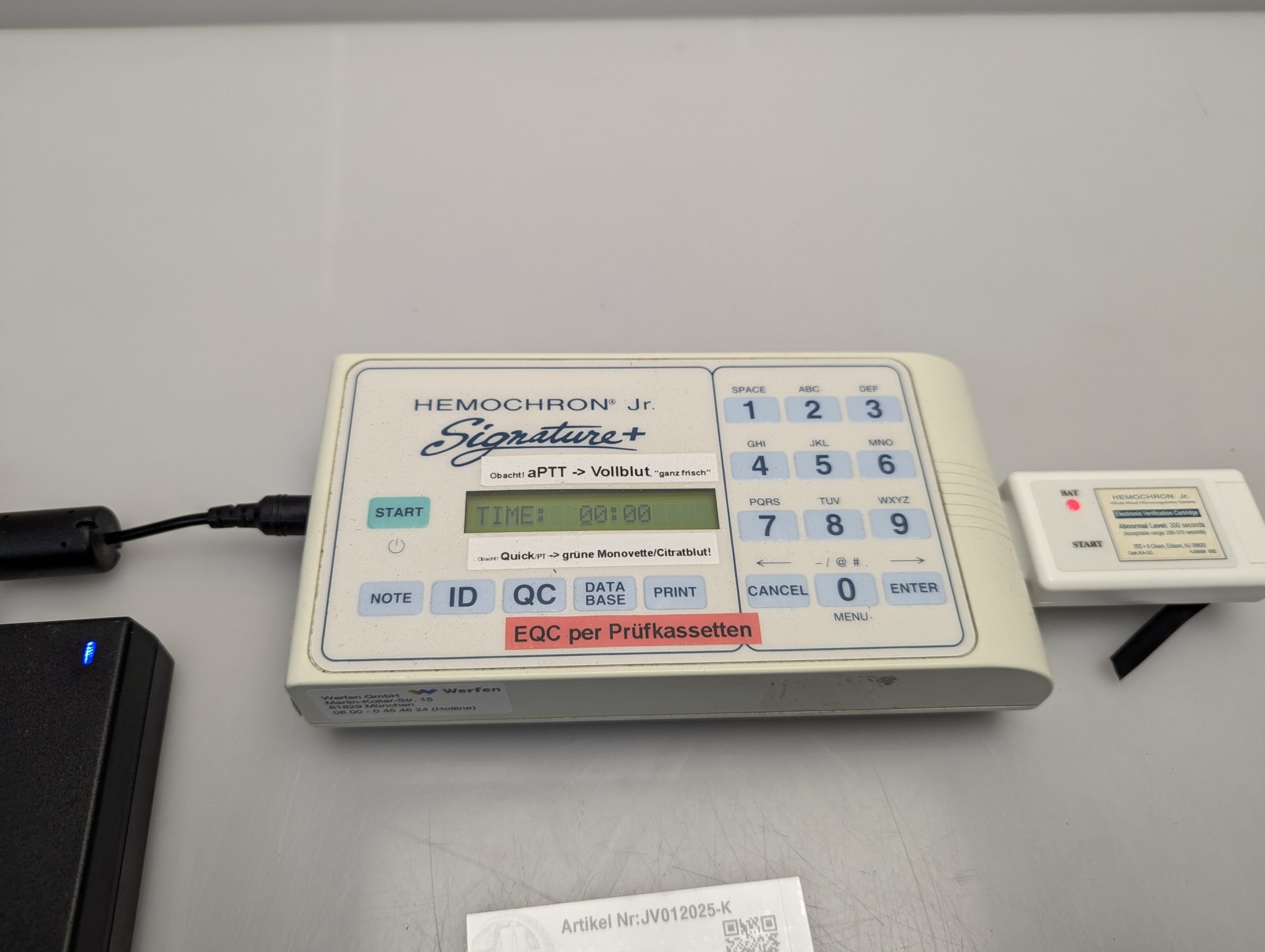 ITC Medical Hemochron Signature Plus rapid whole blood testing thumbnail 2