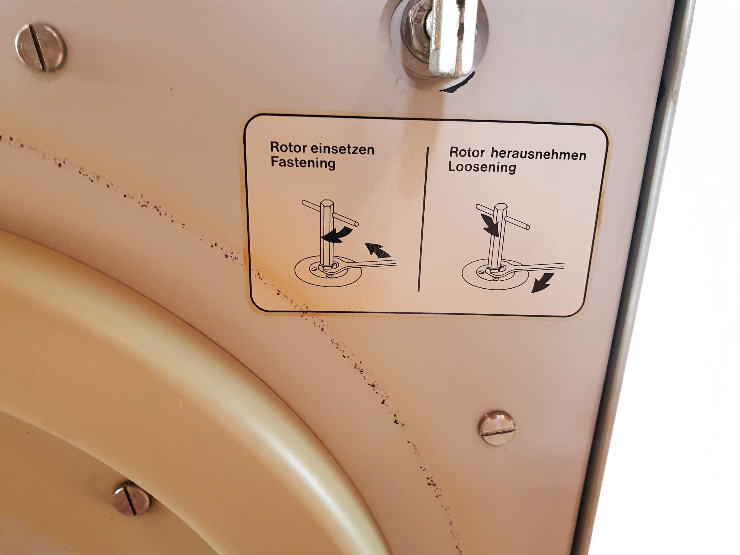 HERAEUS SEPATECH VARIFUGE F Kühlzentrifuge mit Rotor thumbnail 7