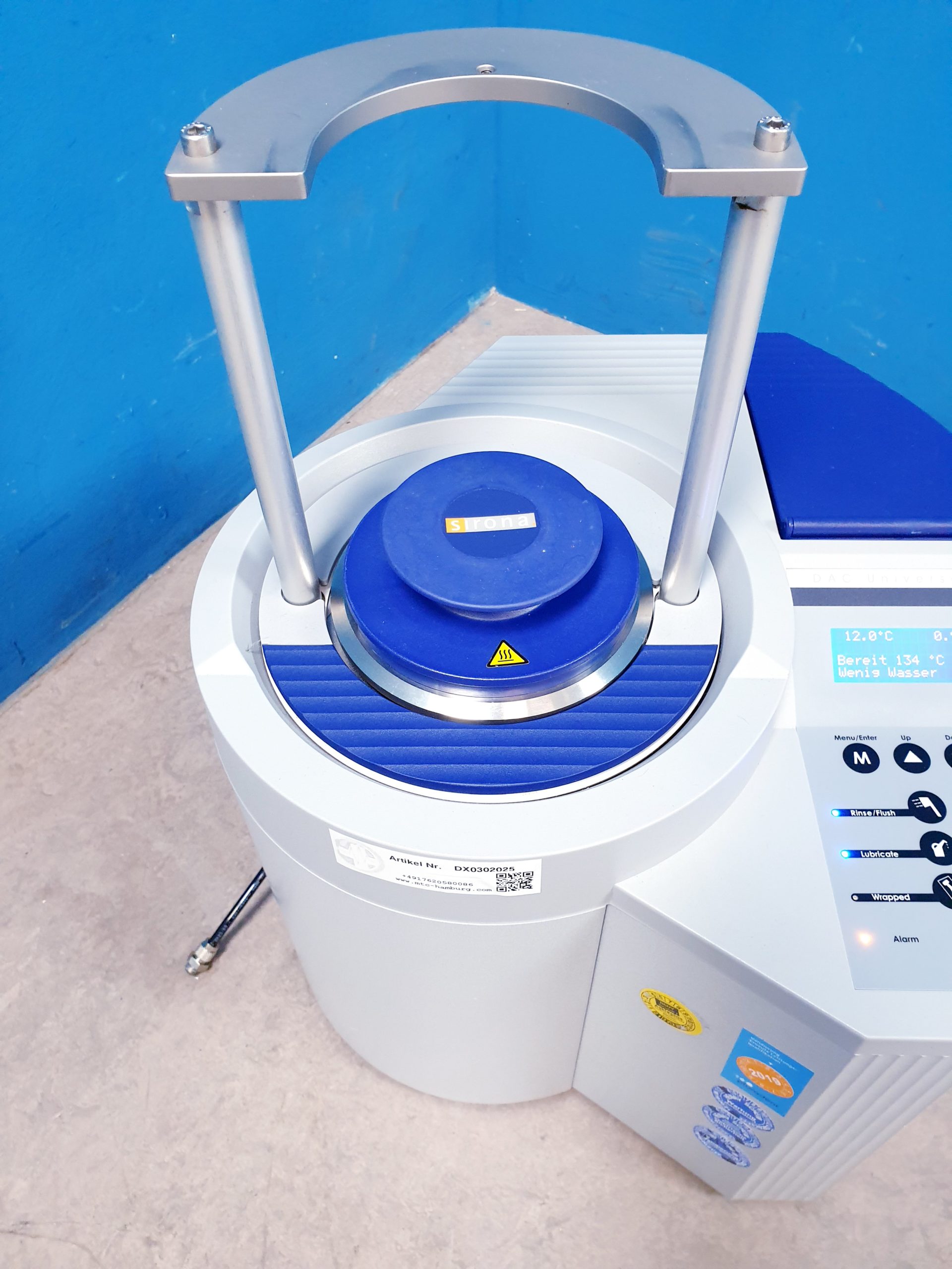 Sirona DAC Universal Sterilisator Instrumentenhygiene für Winkelstücke thumbnail 5