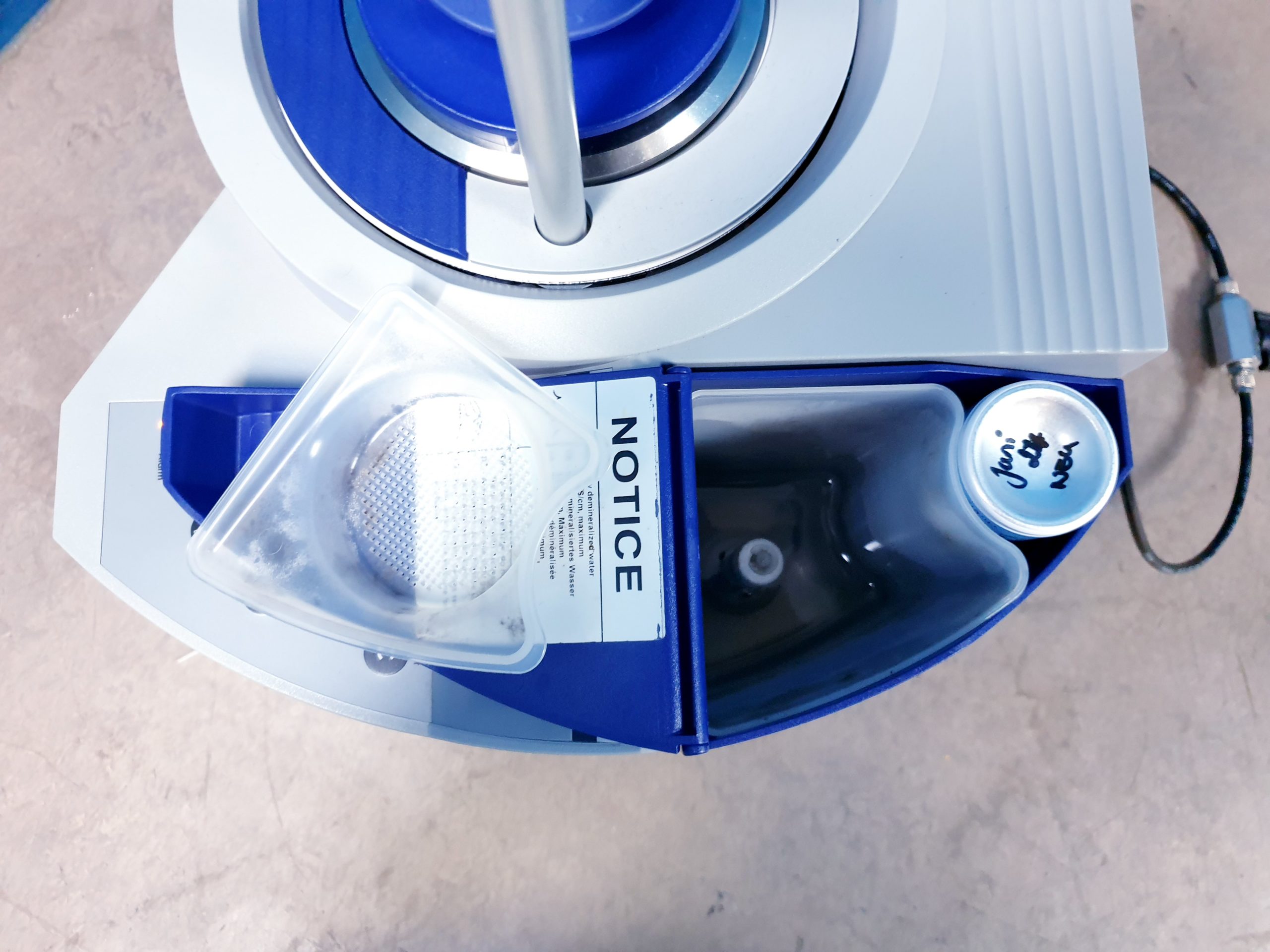 Sirona DAC Universal Sterilisator Instrumentenhygiene für Winkelstücke thumbnail 12