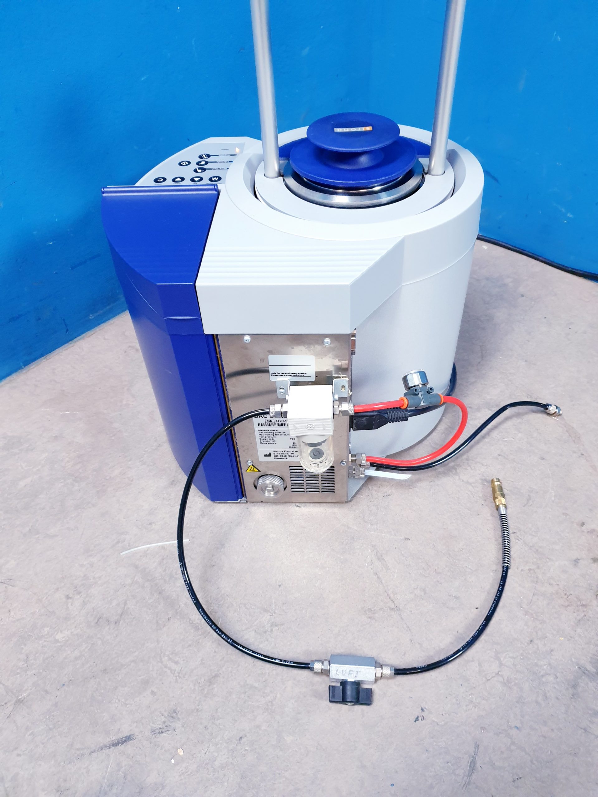 Sirona DAC Universal Sterilisator Instrumentenhygiene für Winkelstücke thumbnail 13