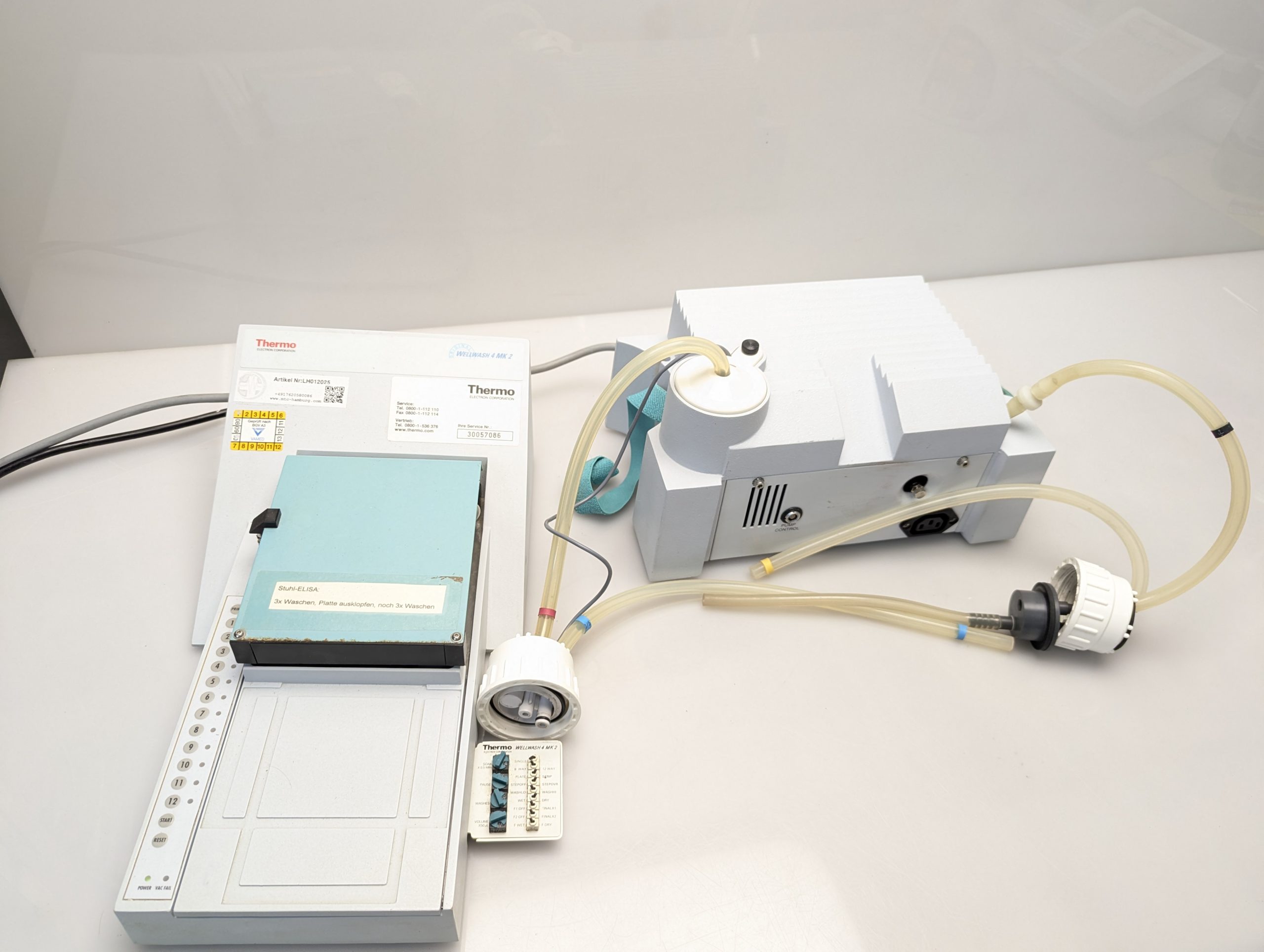 Thermo Fischer – Wellwash 4 Mk2 Microplate Washer thumbnail 2
