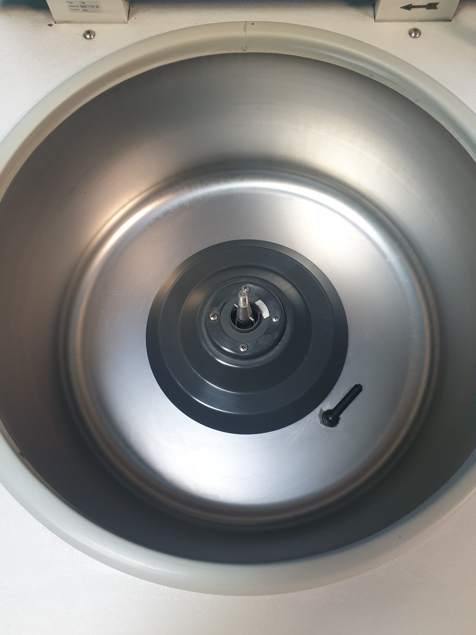 Hettich Rotina 38 Zentrifuge – Ohne Rotor thumbnail 11