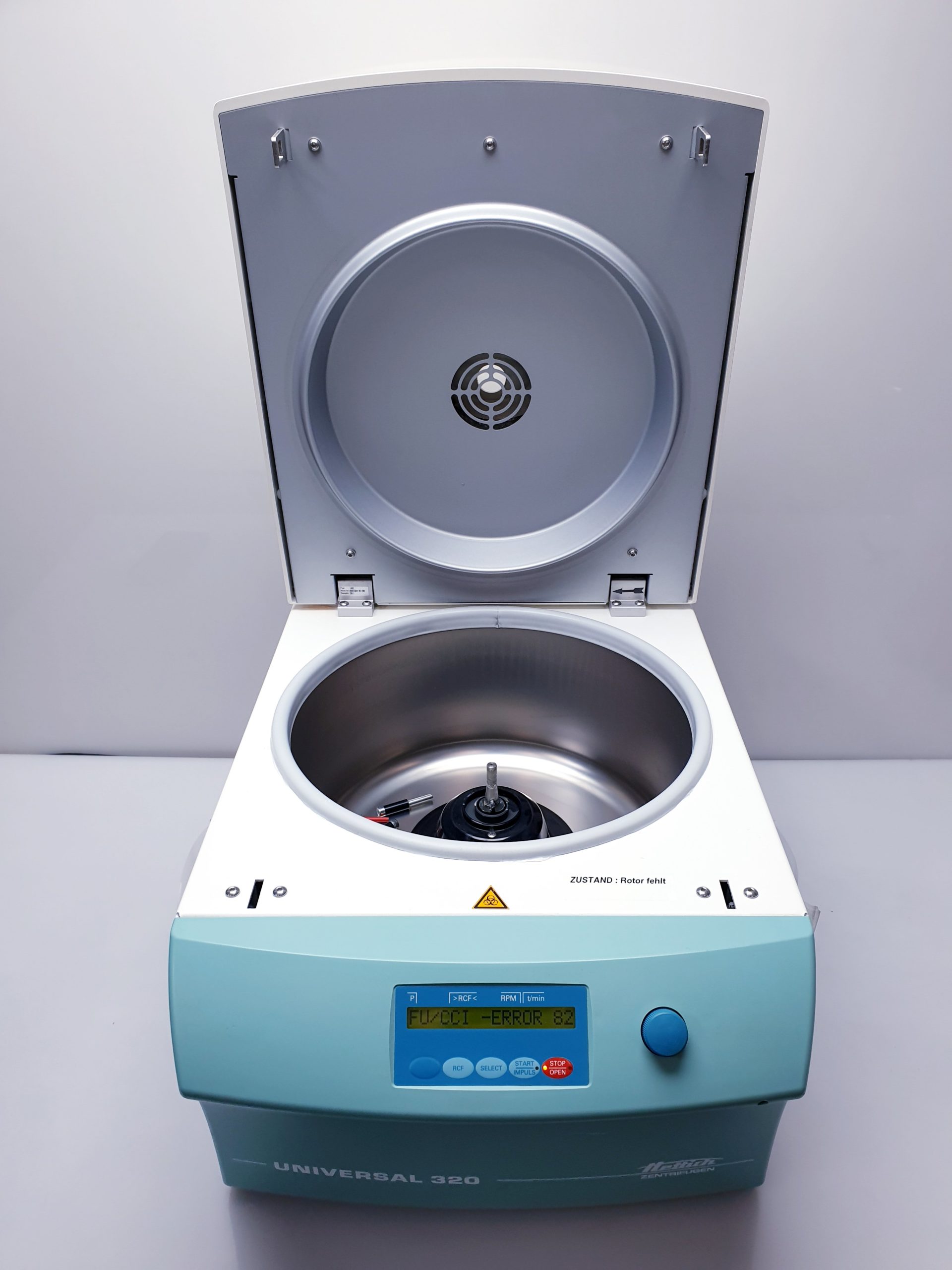 Hettich – Universal 320 Ref . 1401 – Zentrifuge DEFEKT thumbnail 3