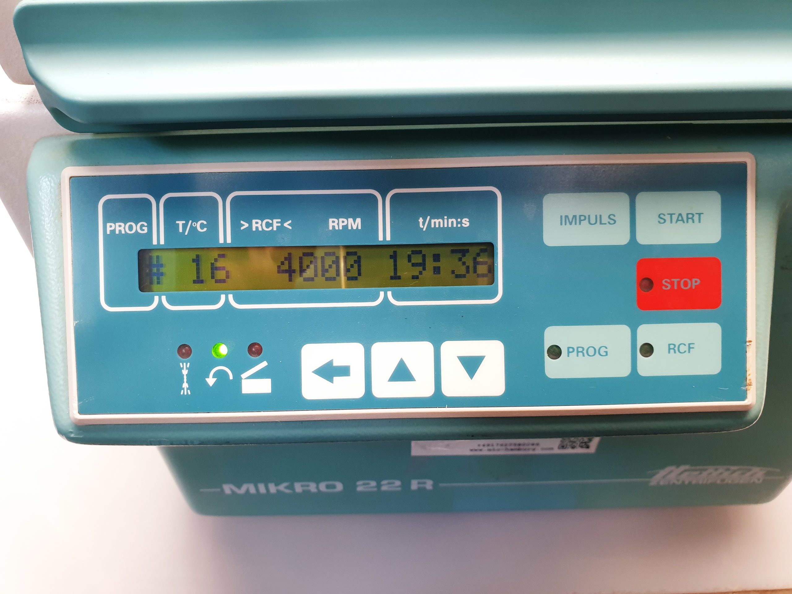 Hettich Mikro 22R Kühlzentrifuge Zentrifuge Laborzentrifuge Centrifuge gekühlt thumbnail 7